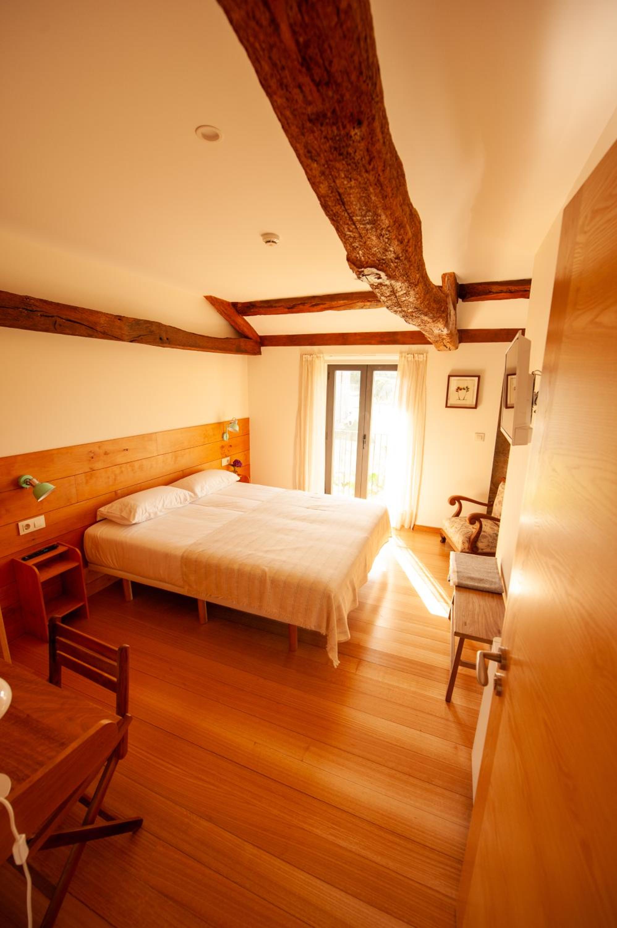 Double Room with Balcony photo 3