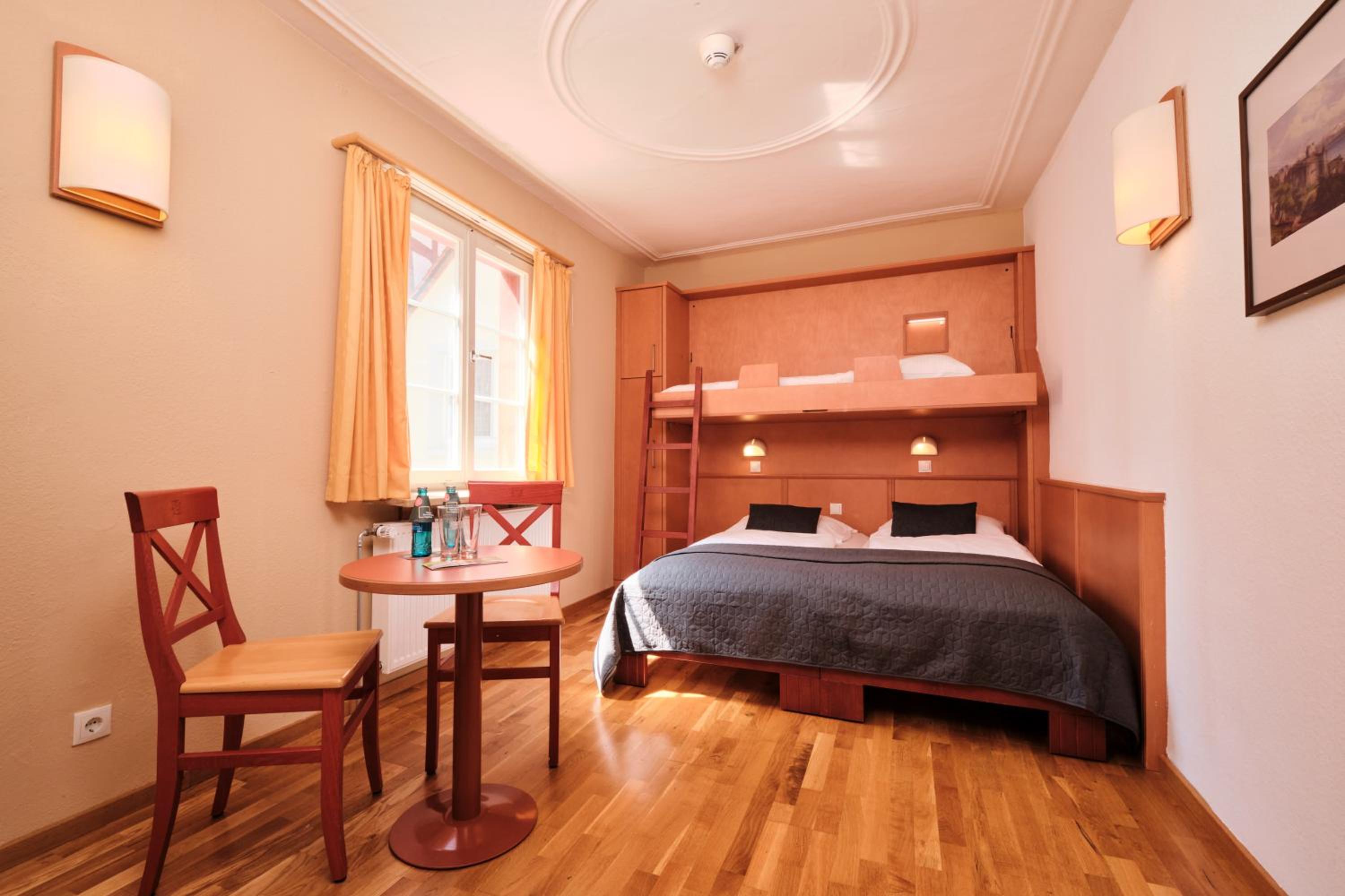 Triple Room - Photo 1