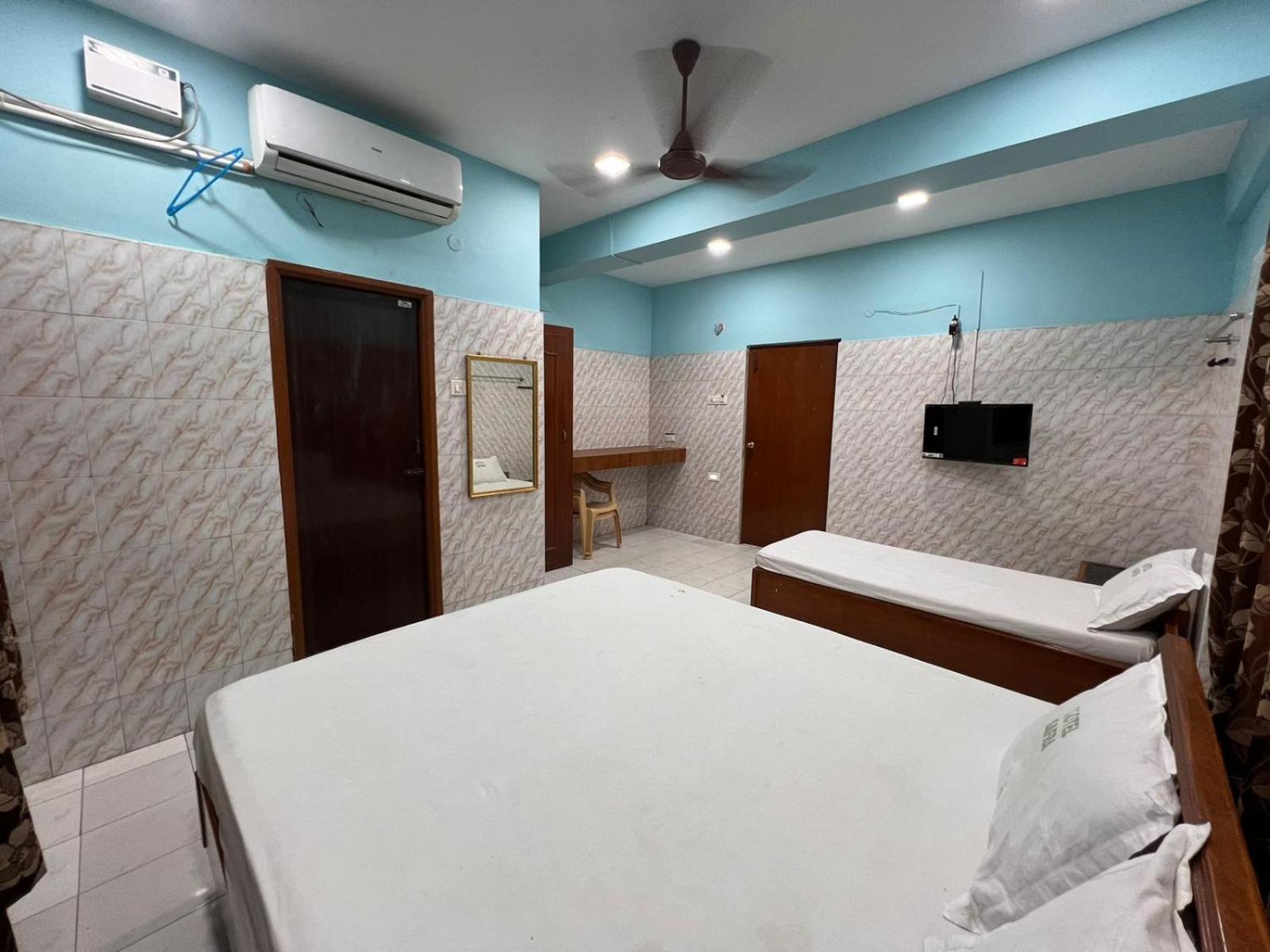 Comfort Quadruple Room - Photo 10