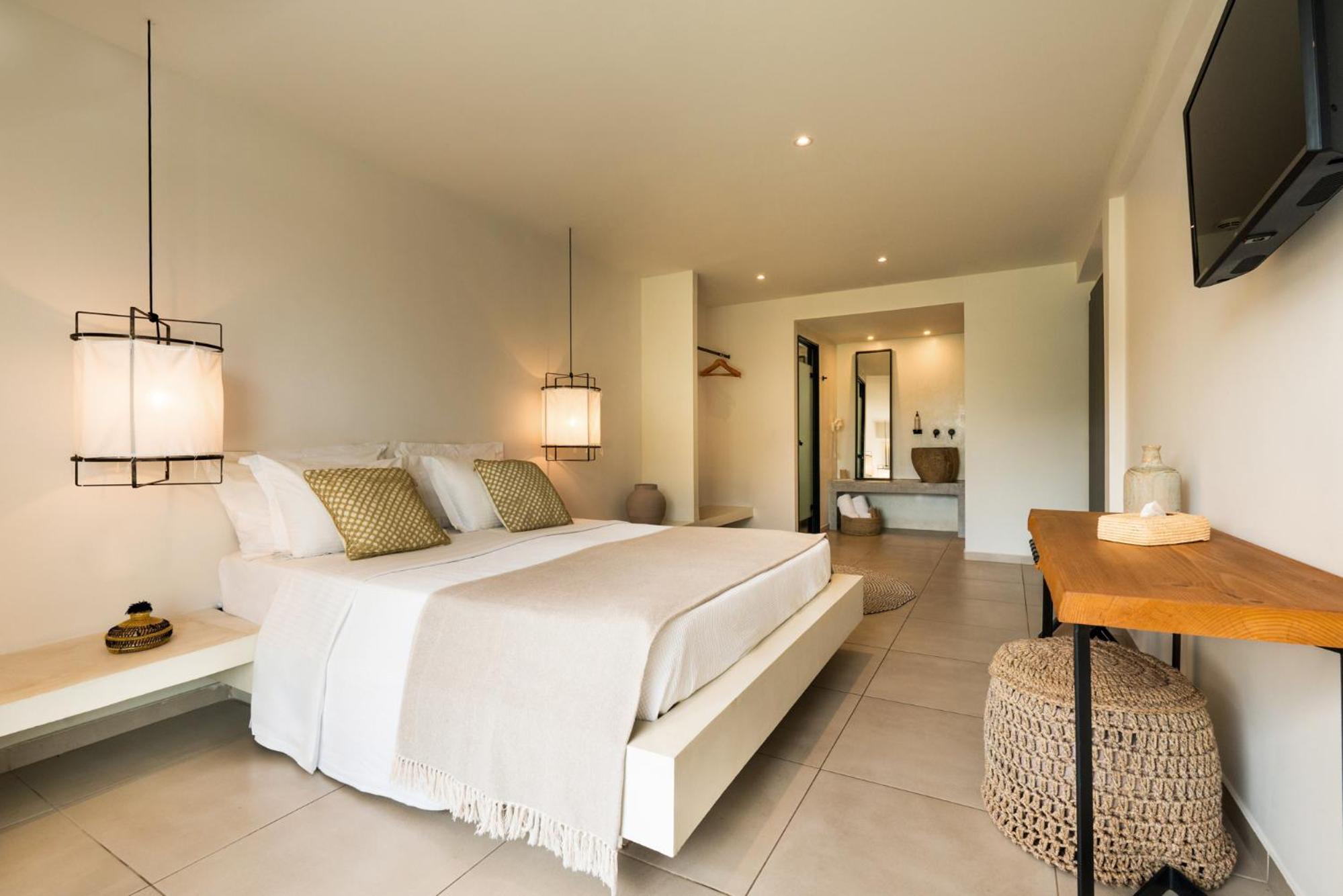 Premium Bungalow Suite with Garden View