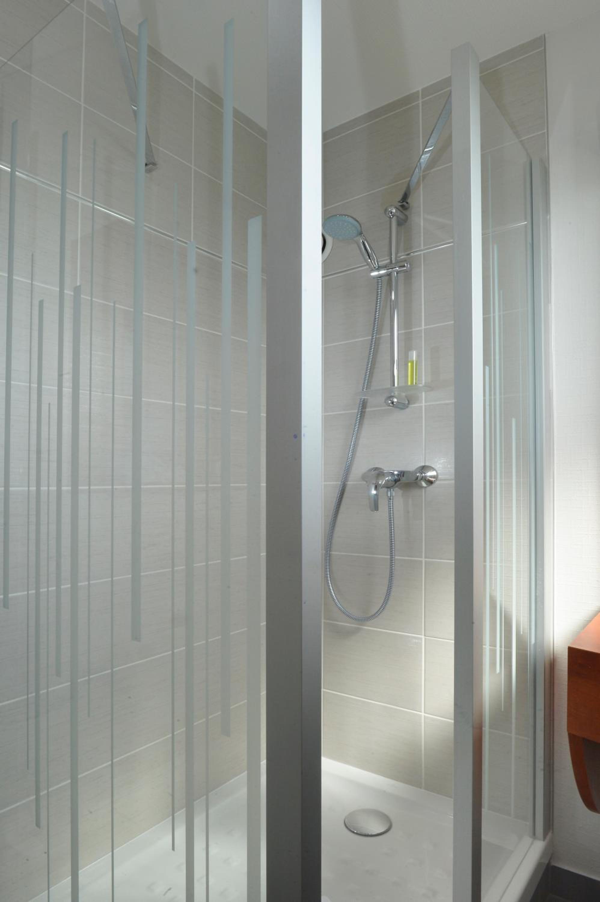 Privilege Triple Room photo 2