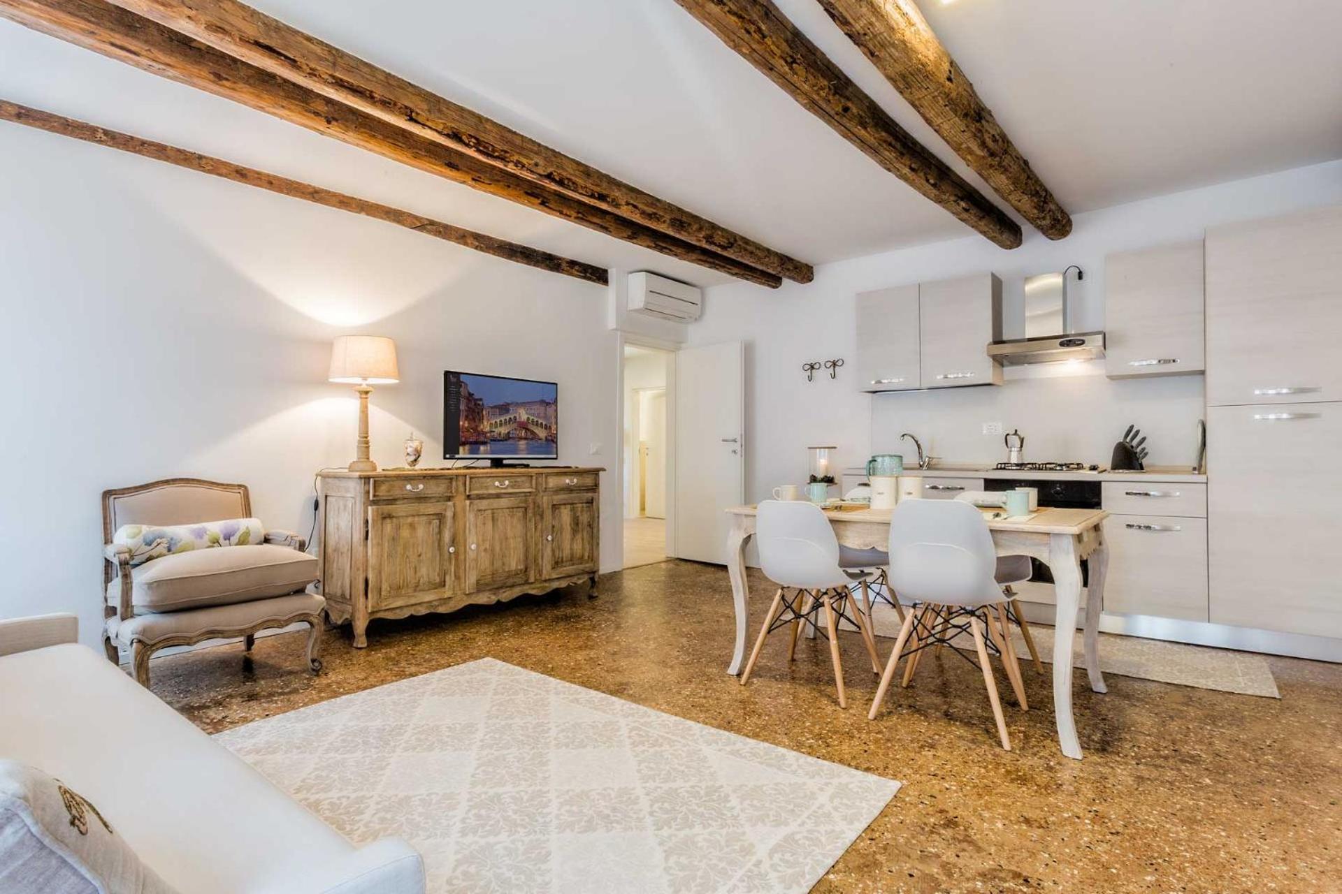 Duplex Apartment photo 2