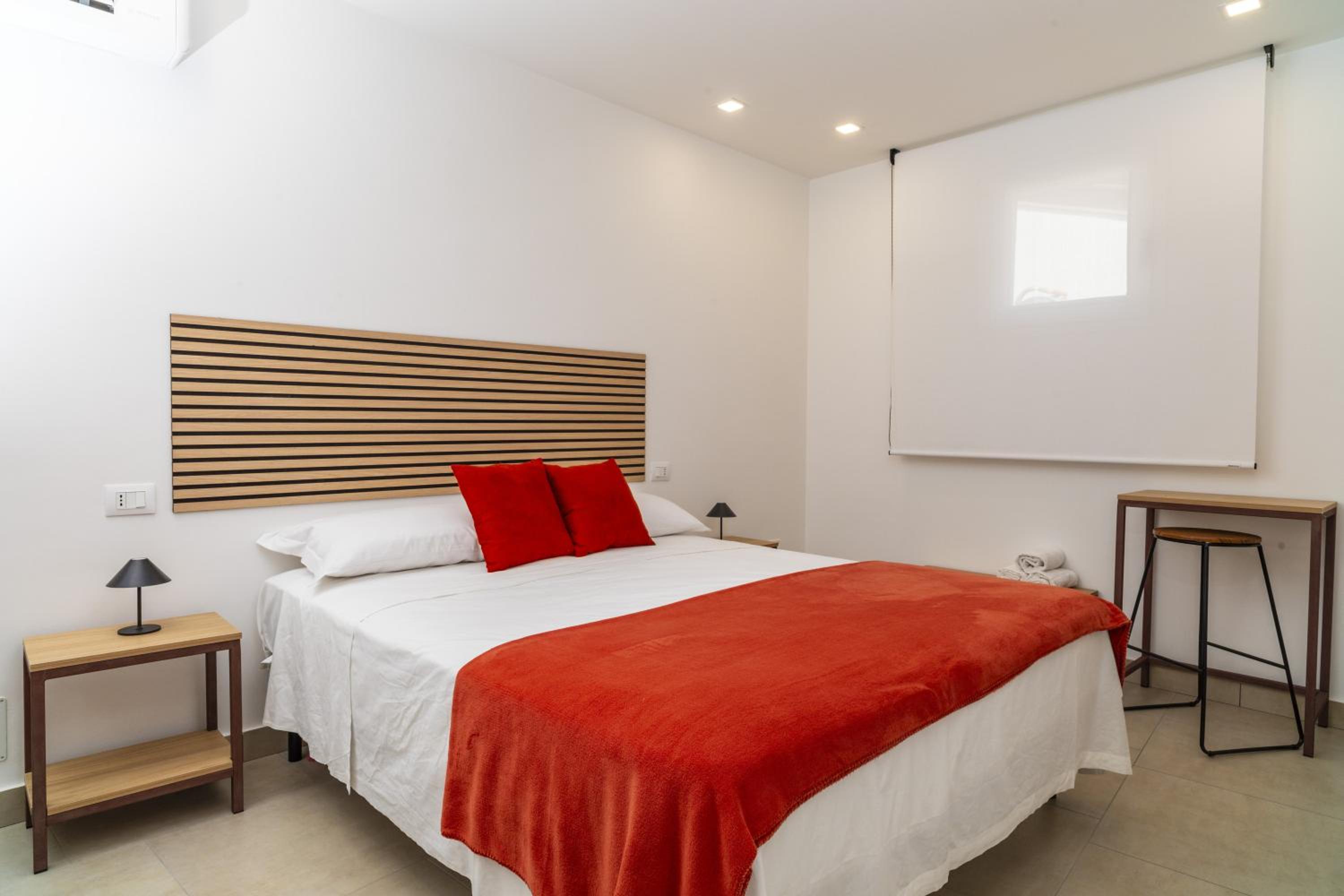 Standard Queen Room