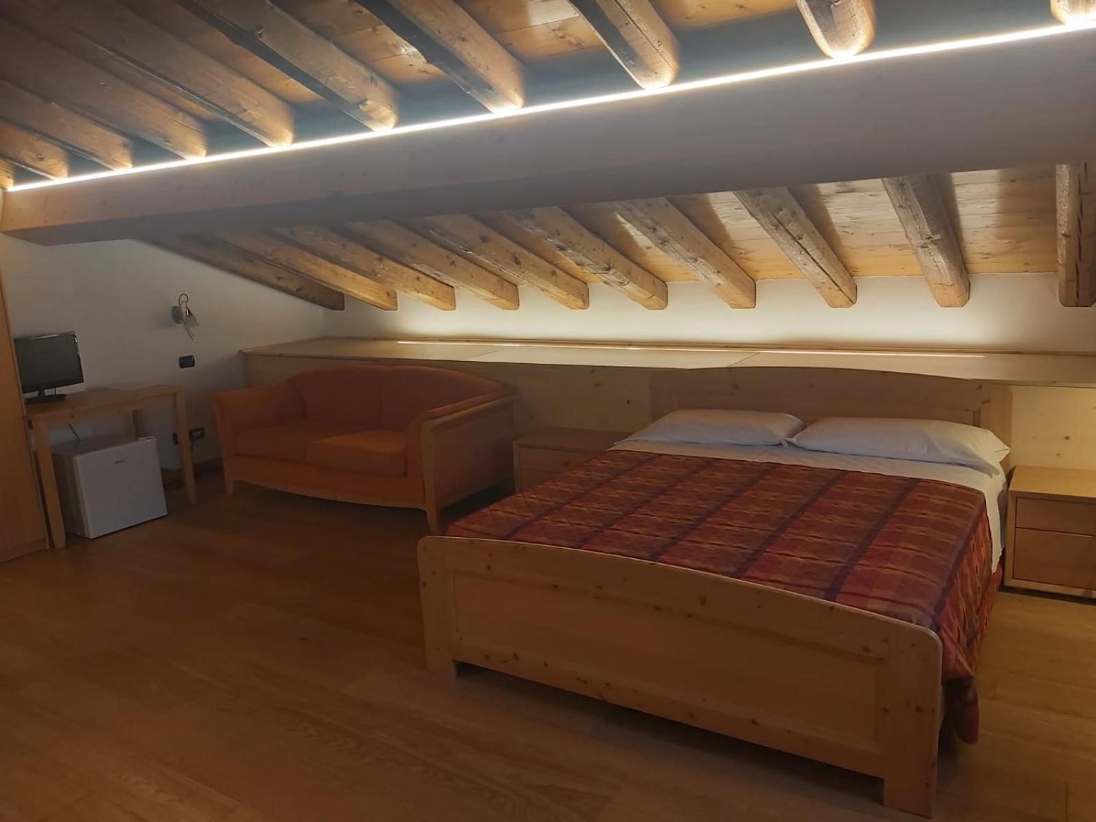 Quadruple Room - Photo 3