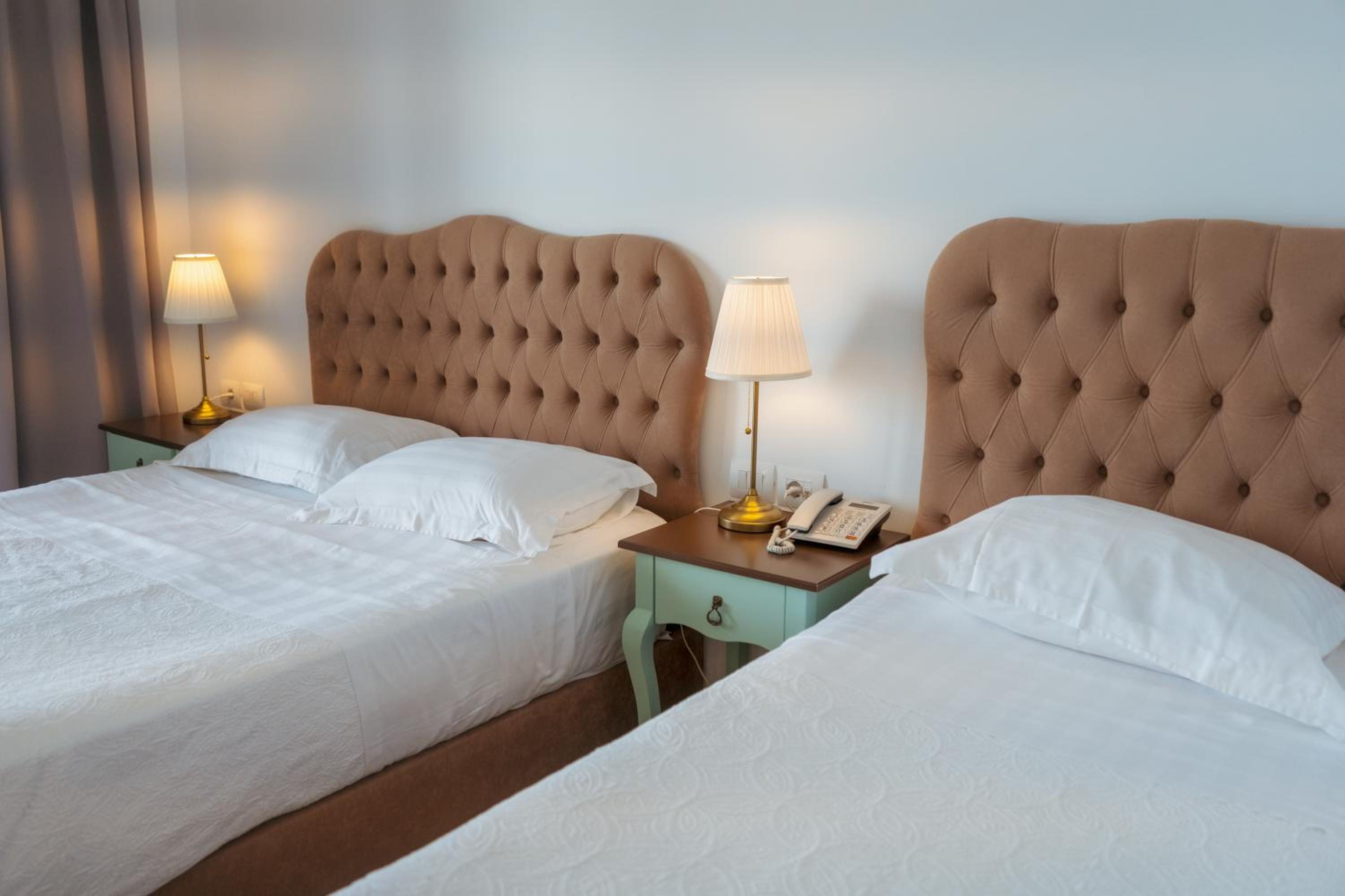 Triple Room with Sea Side View photo 1