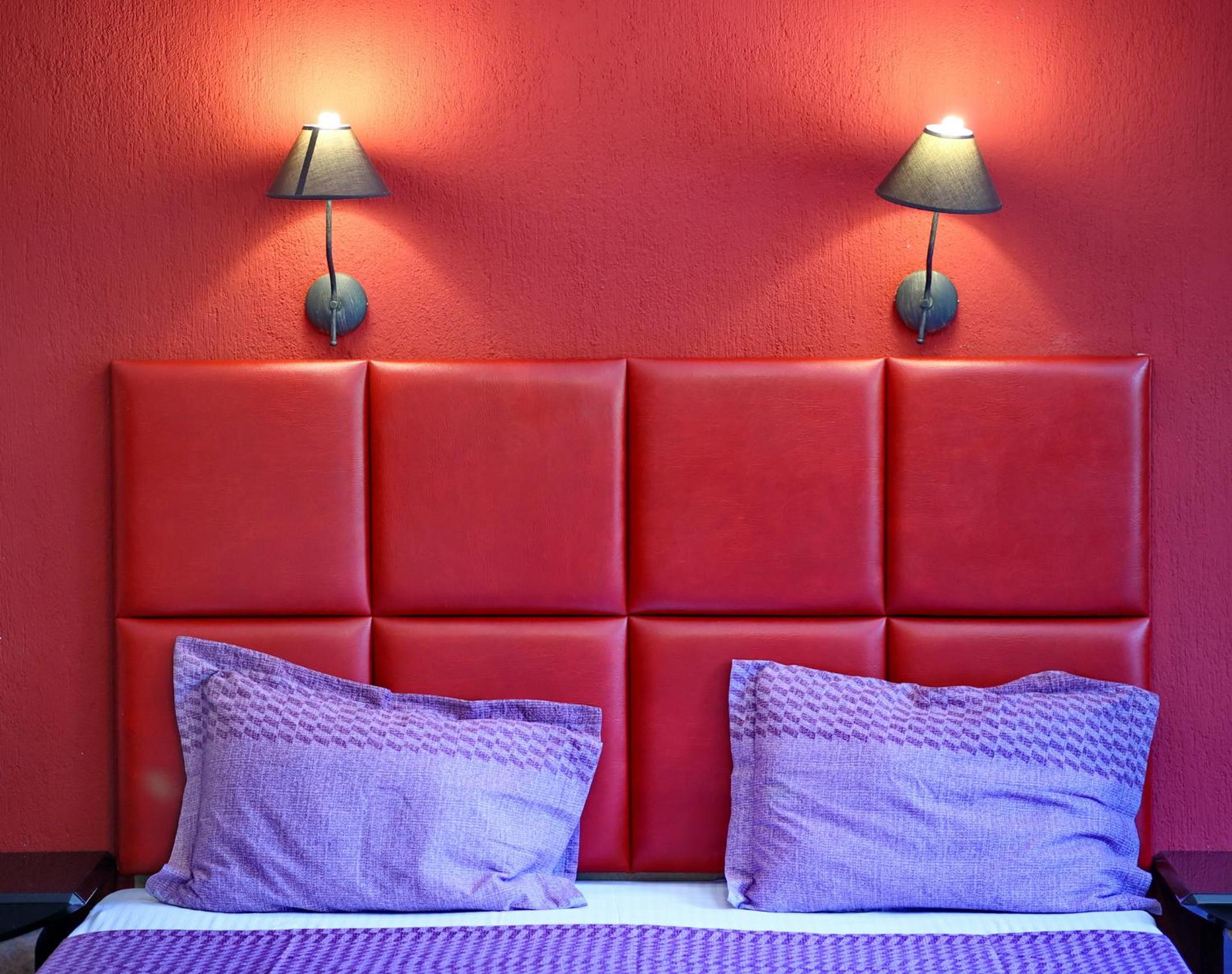 Double Room - Photo 12
