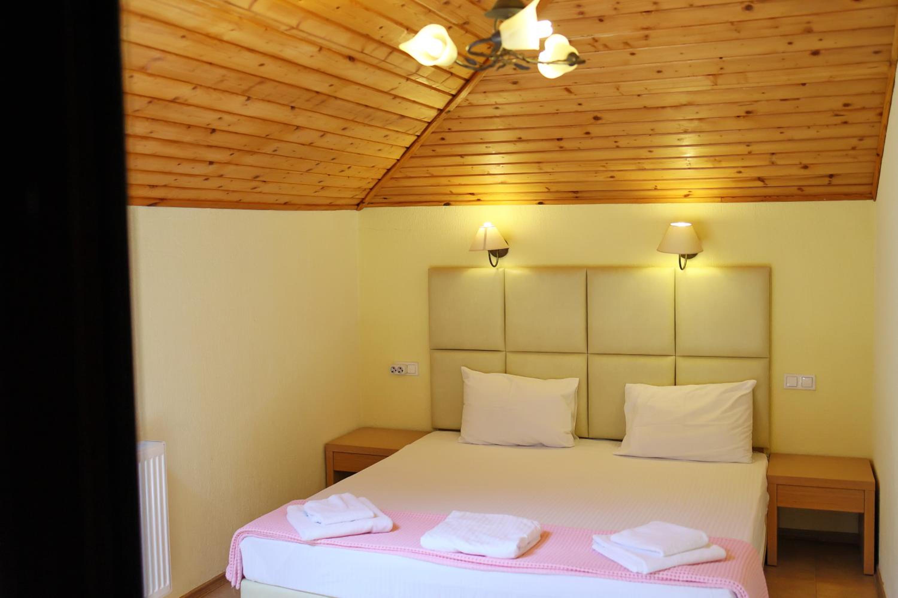 Double Room - Photo 29