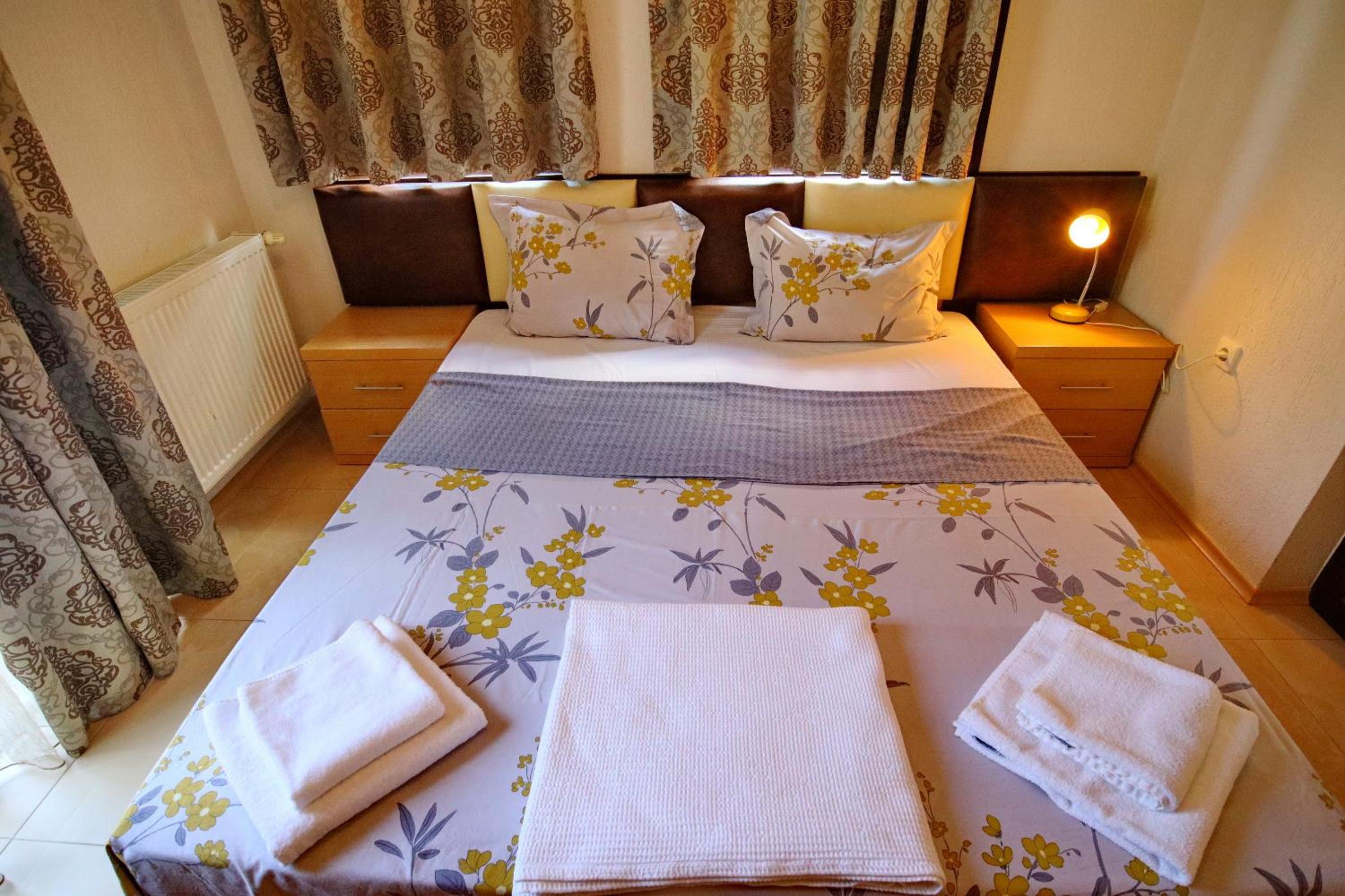 Double Room - Photo 34
