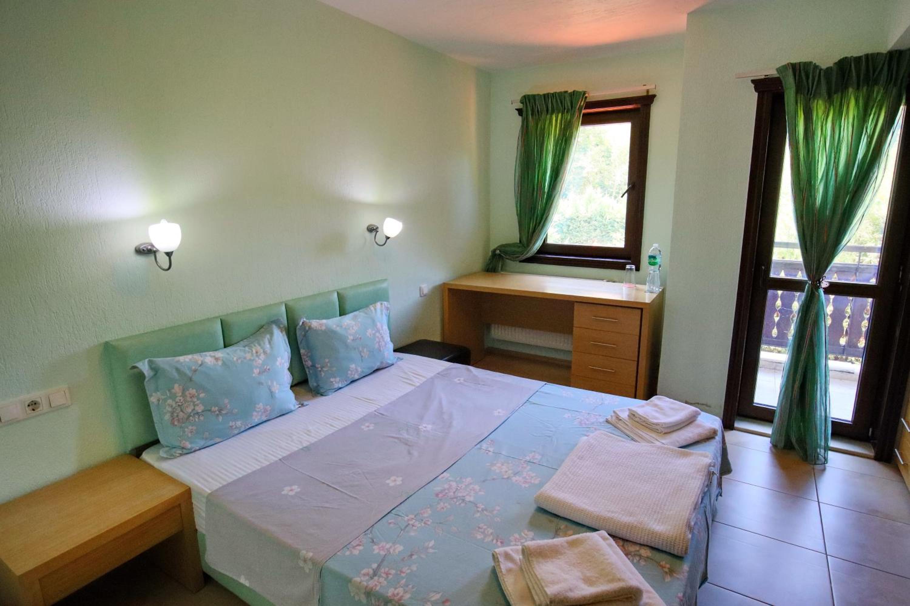 Double Room - Photo 31