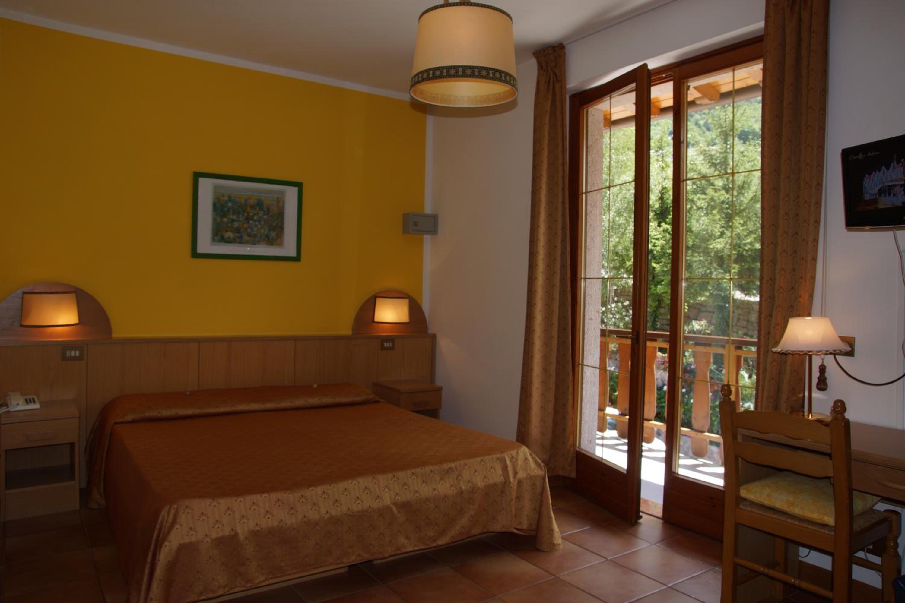 Budget Twin Room photo 1