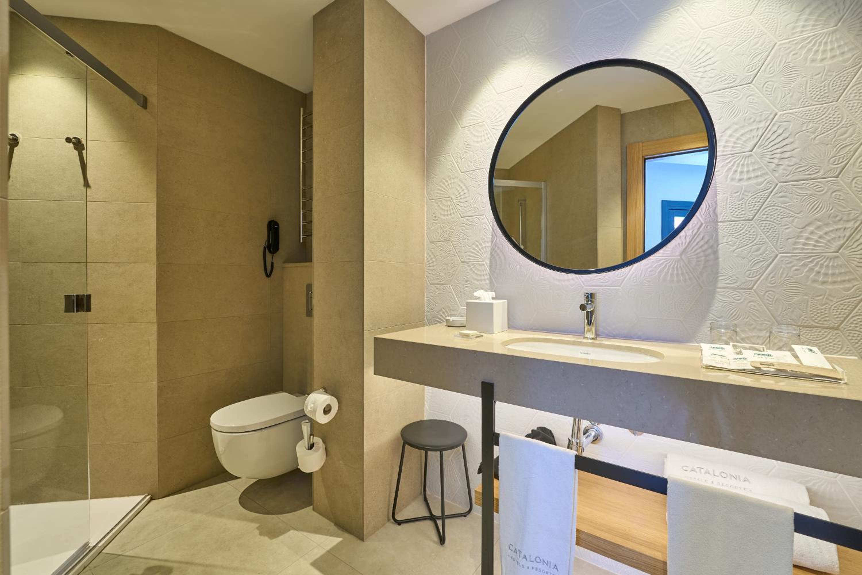 Deluxe Double Room with Plunge Pool