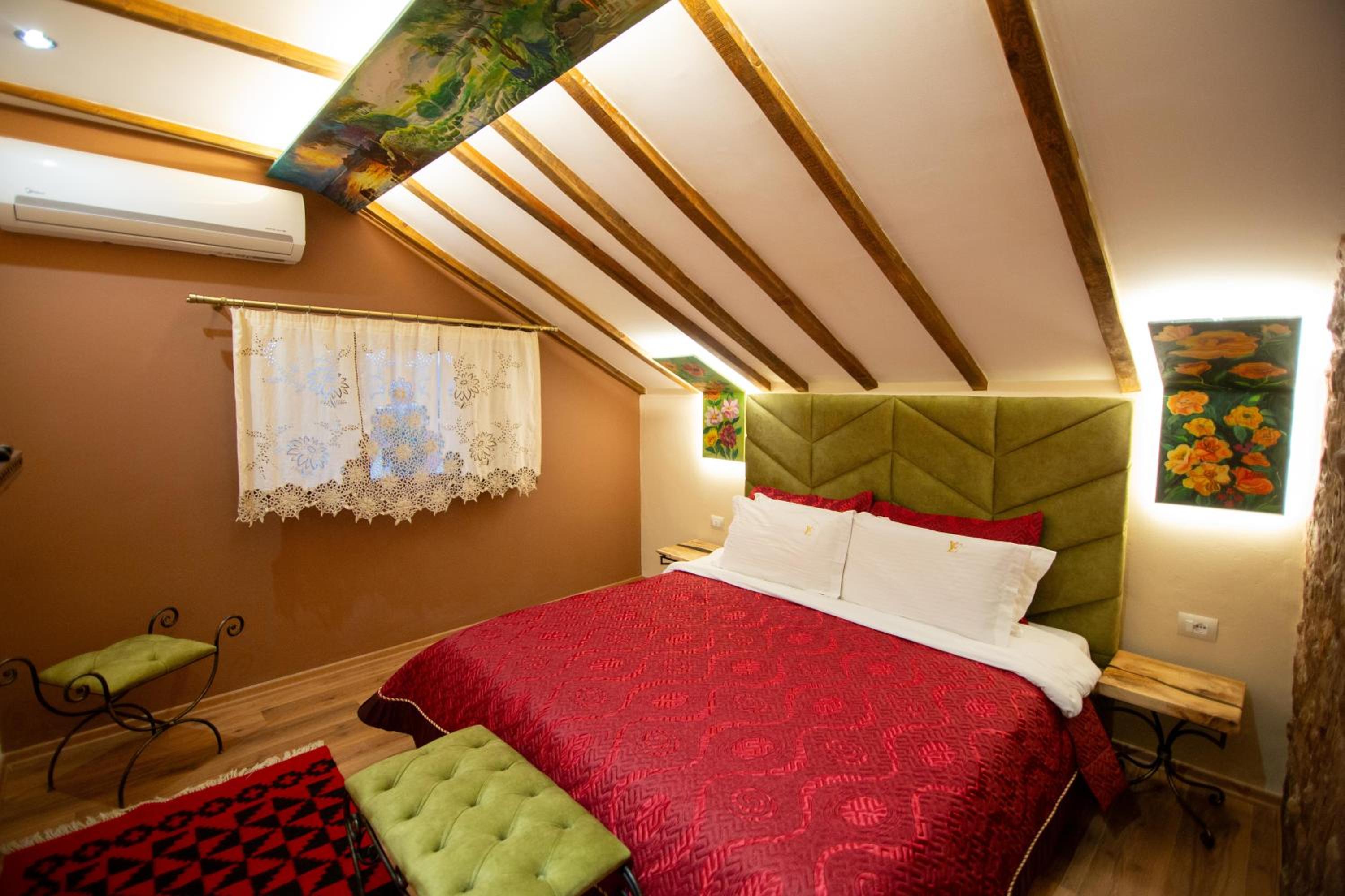Junior Suite with Balcony photo 2