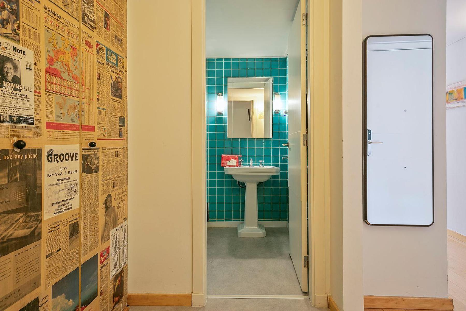 Deluxe Apartment photo 2