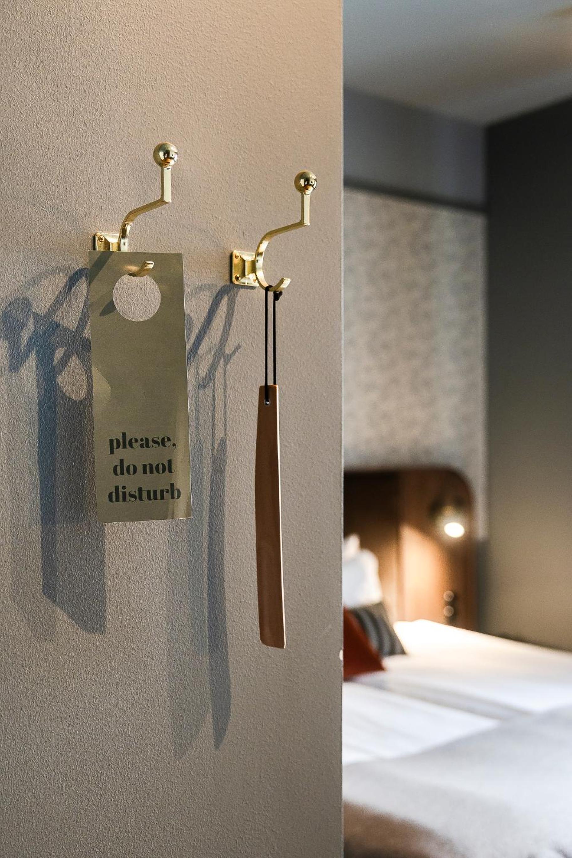 Standard Twin Room - Photo 6