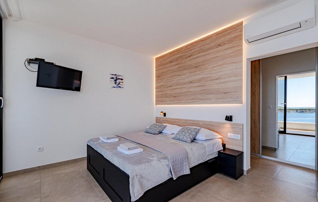 Villa with Sea View photo 1