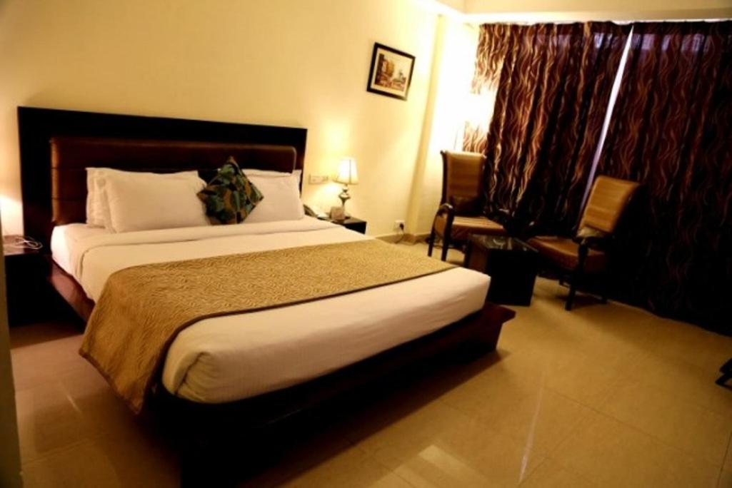 Deluxe Double Room photo 3