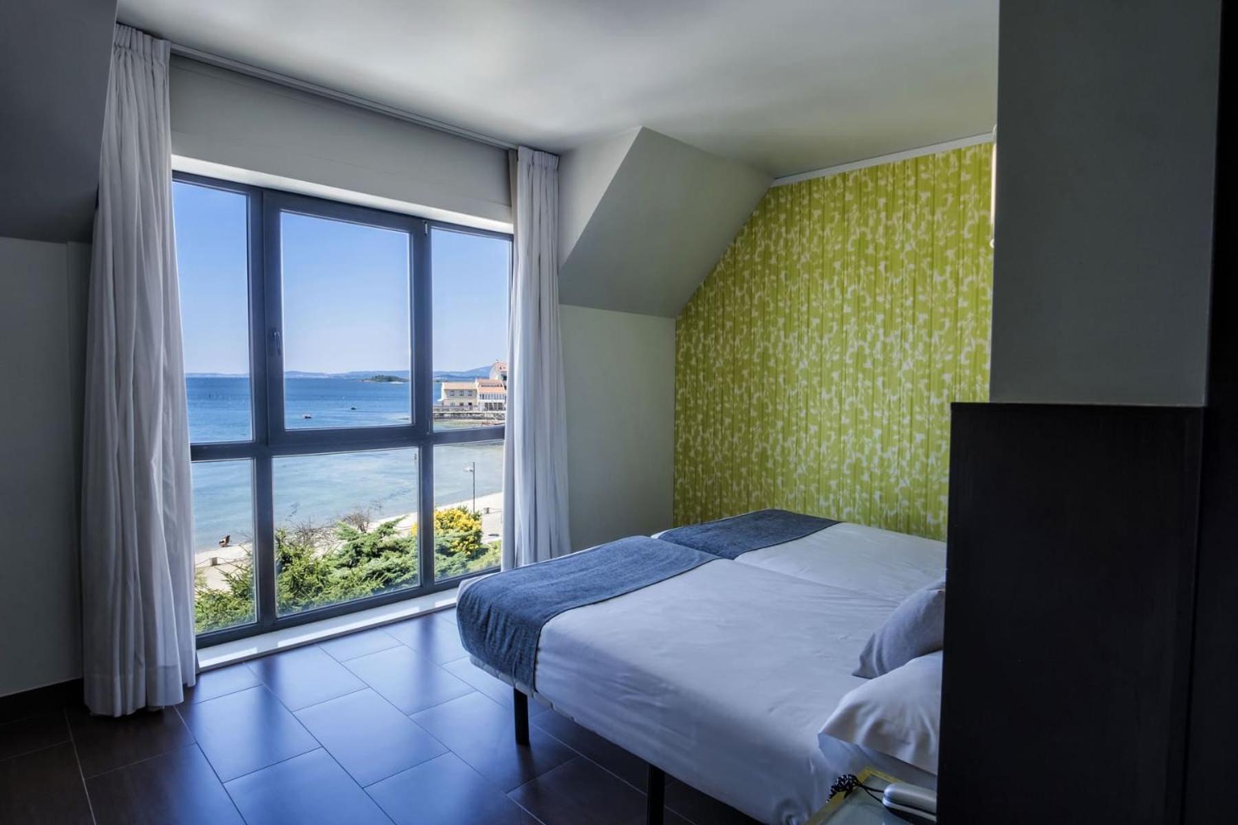 Superior Double or Twin Room with Sea View - Photo 23
