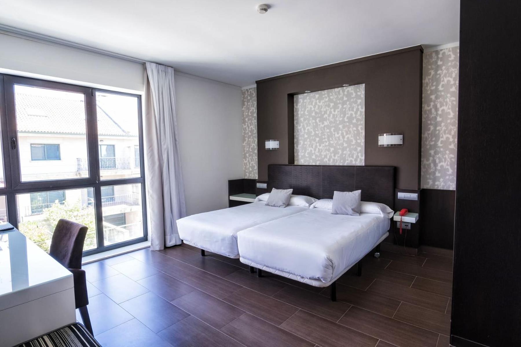 Budget Double or Twin Room - Photo 3