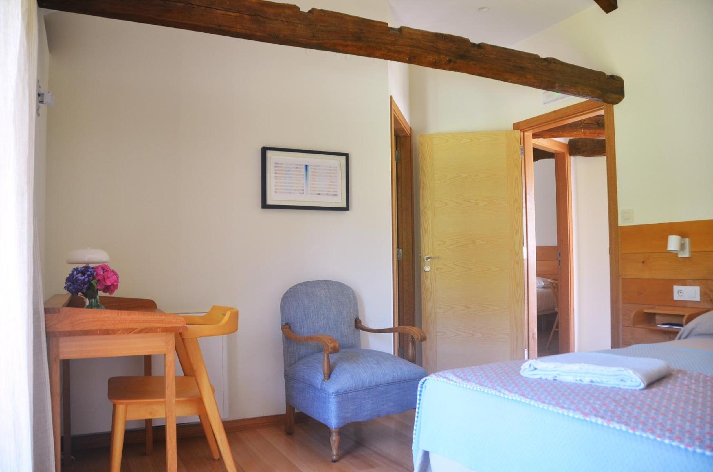 Habitación matrimonial con baño privado