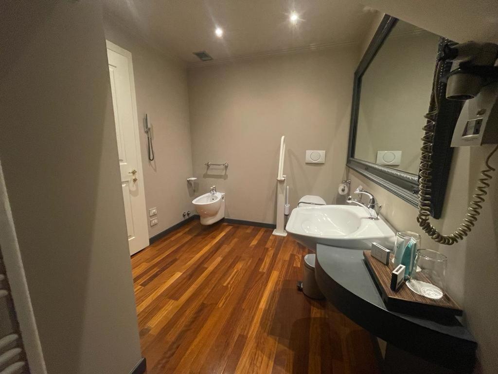  Superior Double Room - Photo 9
