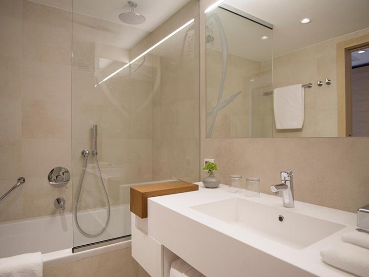 Classic Double Room, Balcony