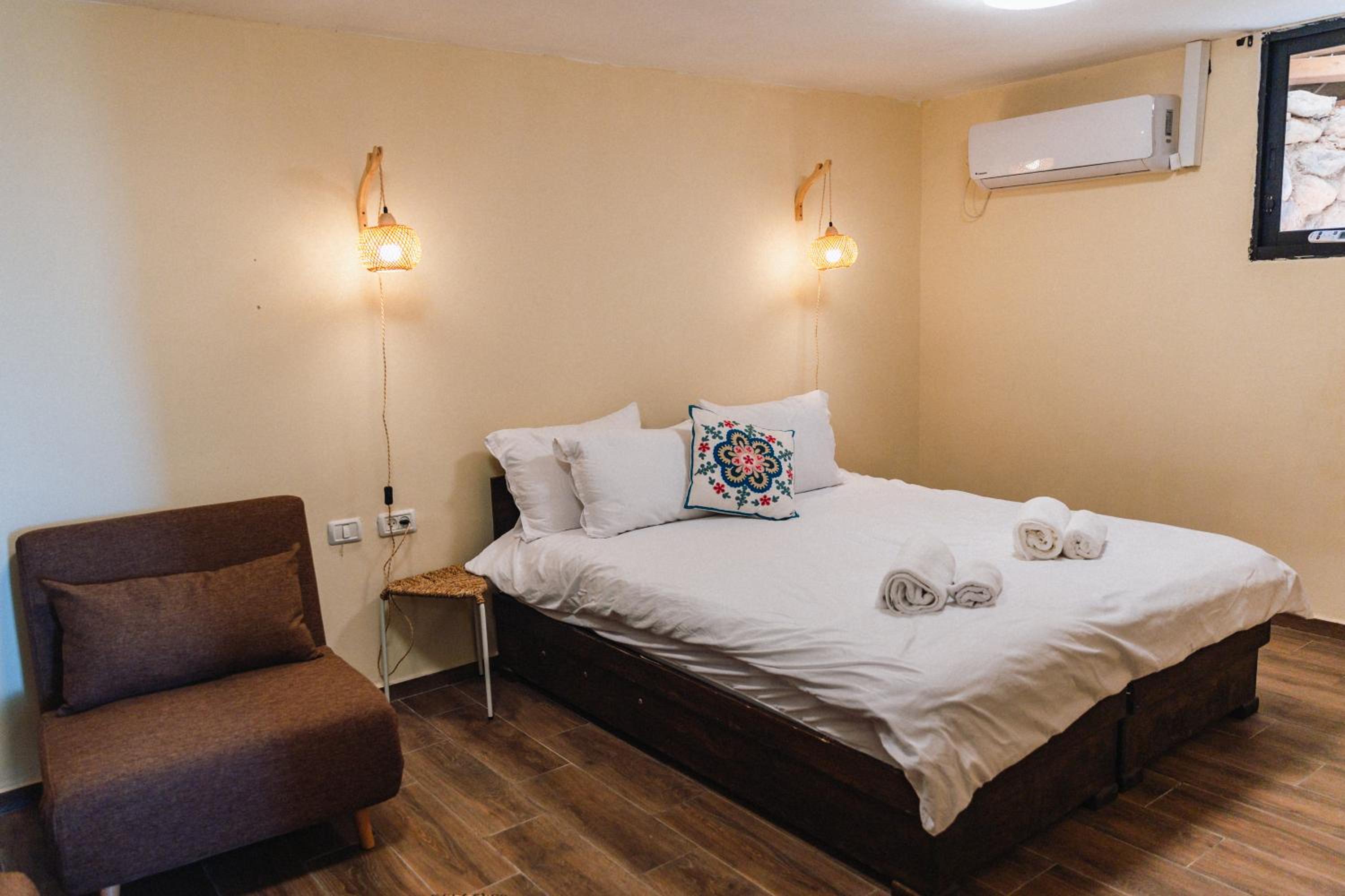 Two-Bedroom Apartment with Garden View photo 3