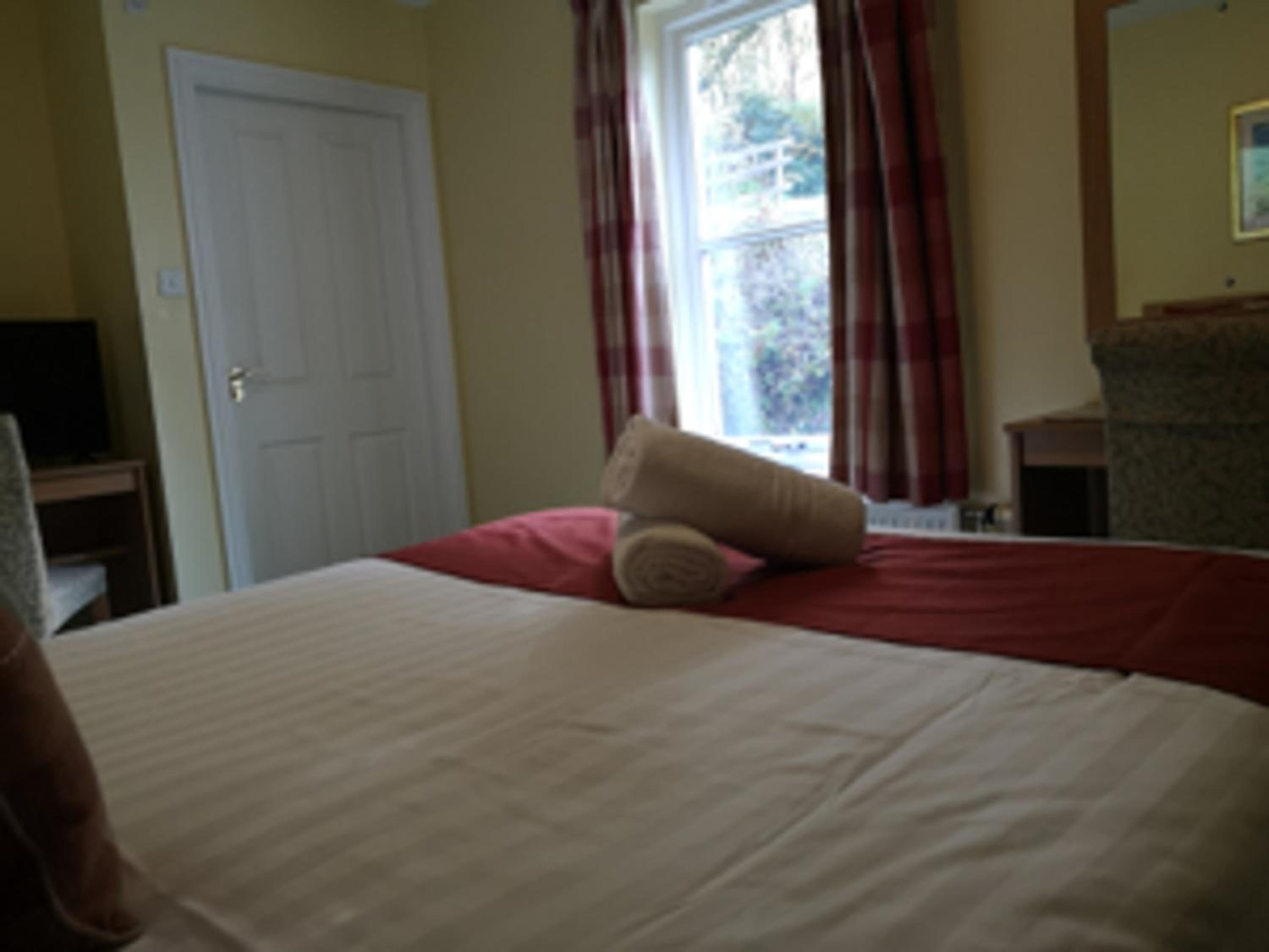 Budget Double Room photo 3