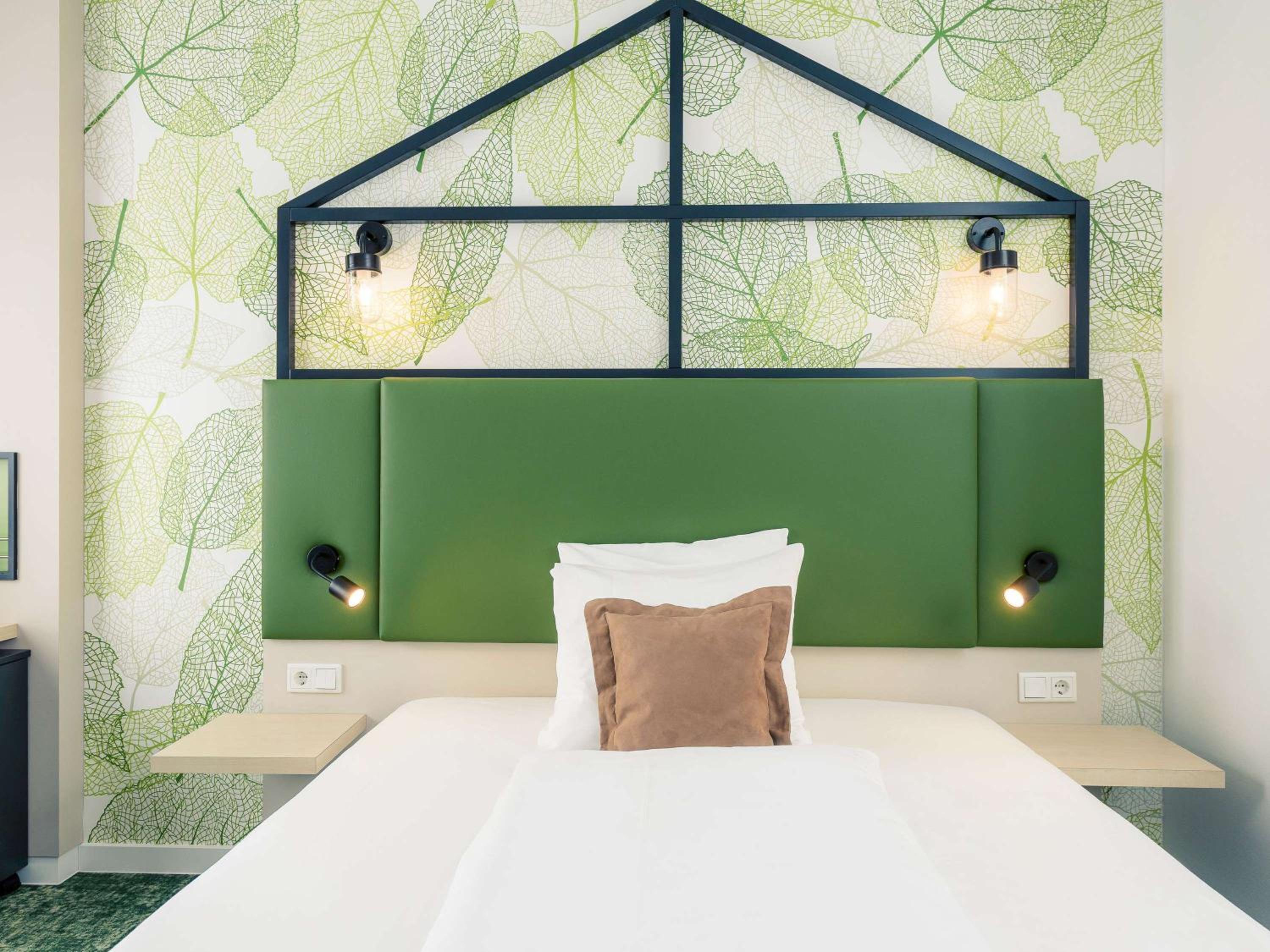 Standard Twin Room - Photo 1