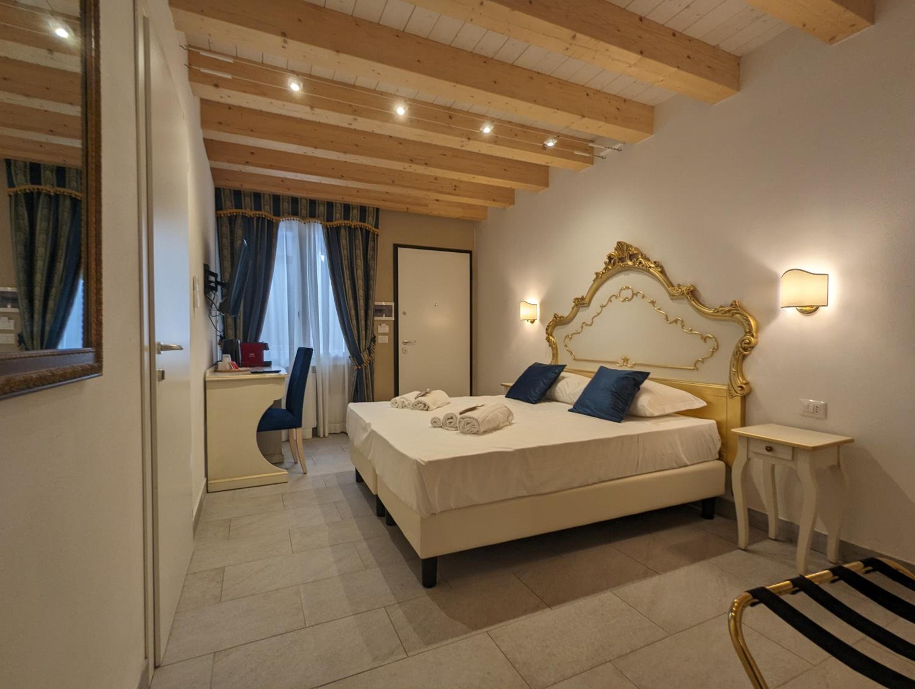 Deluxe Room photo 1