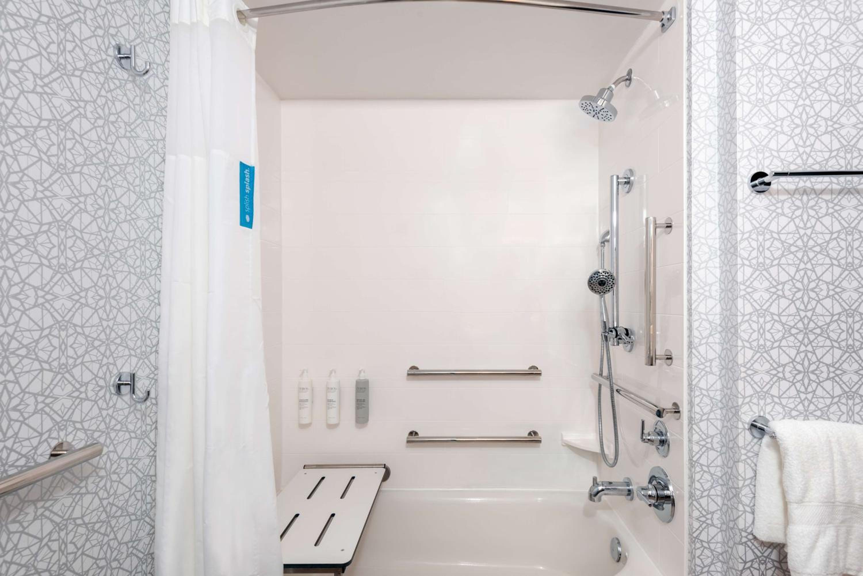 King Room - Mobility Access/Non-Smoking - Photo 3