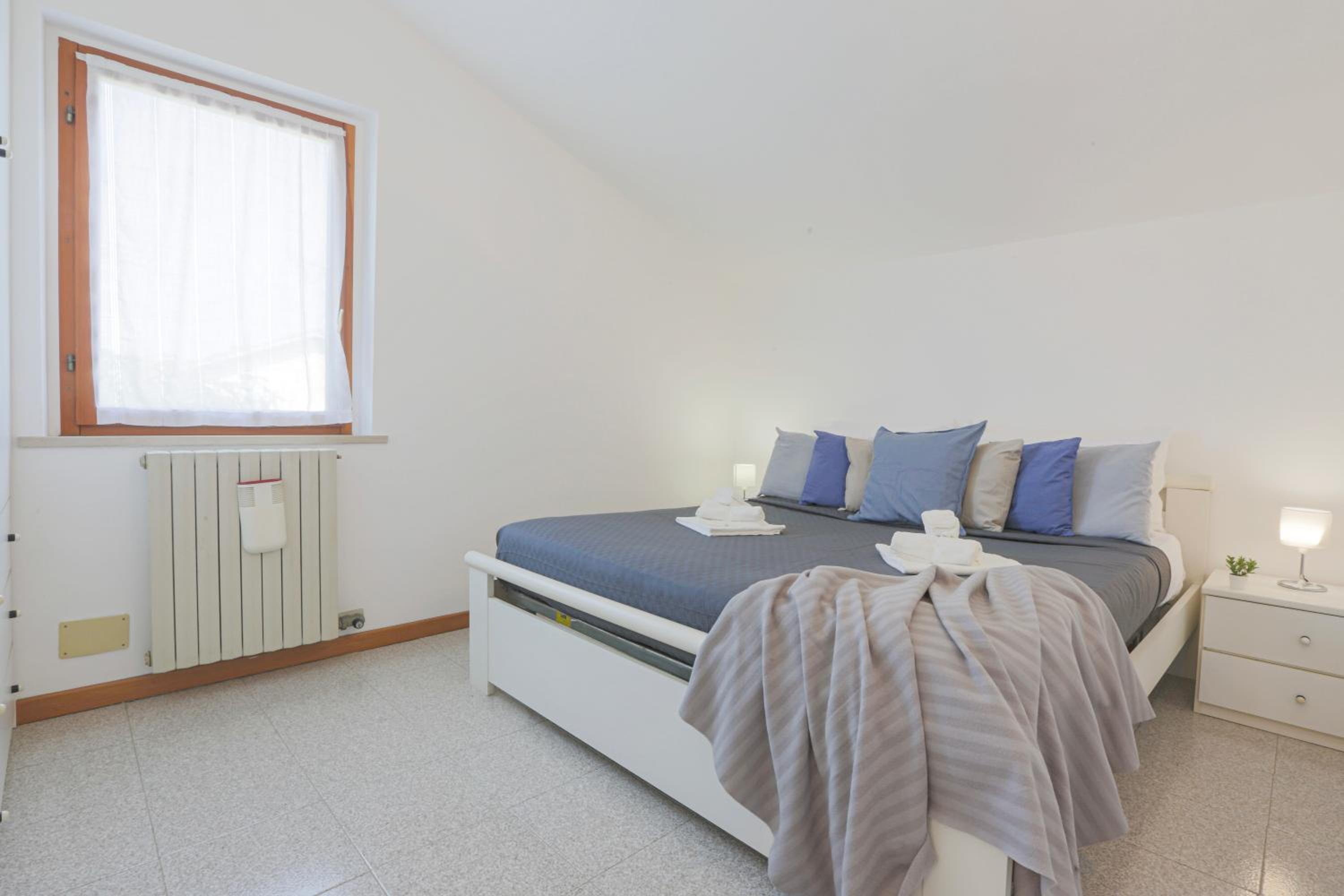 Two-Bedroom House photo 1