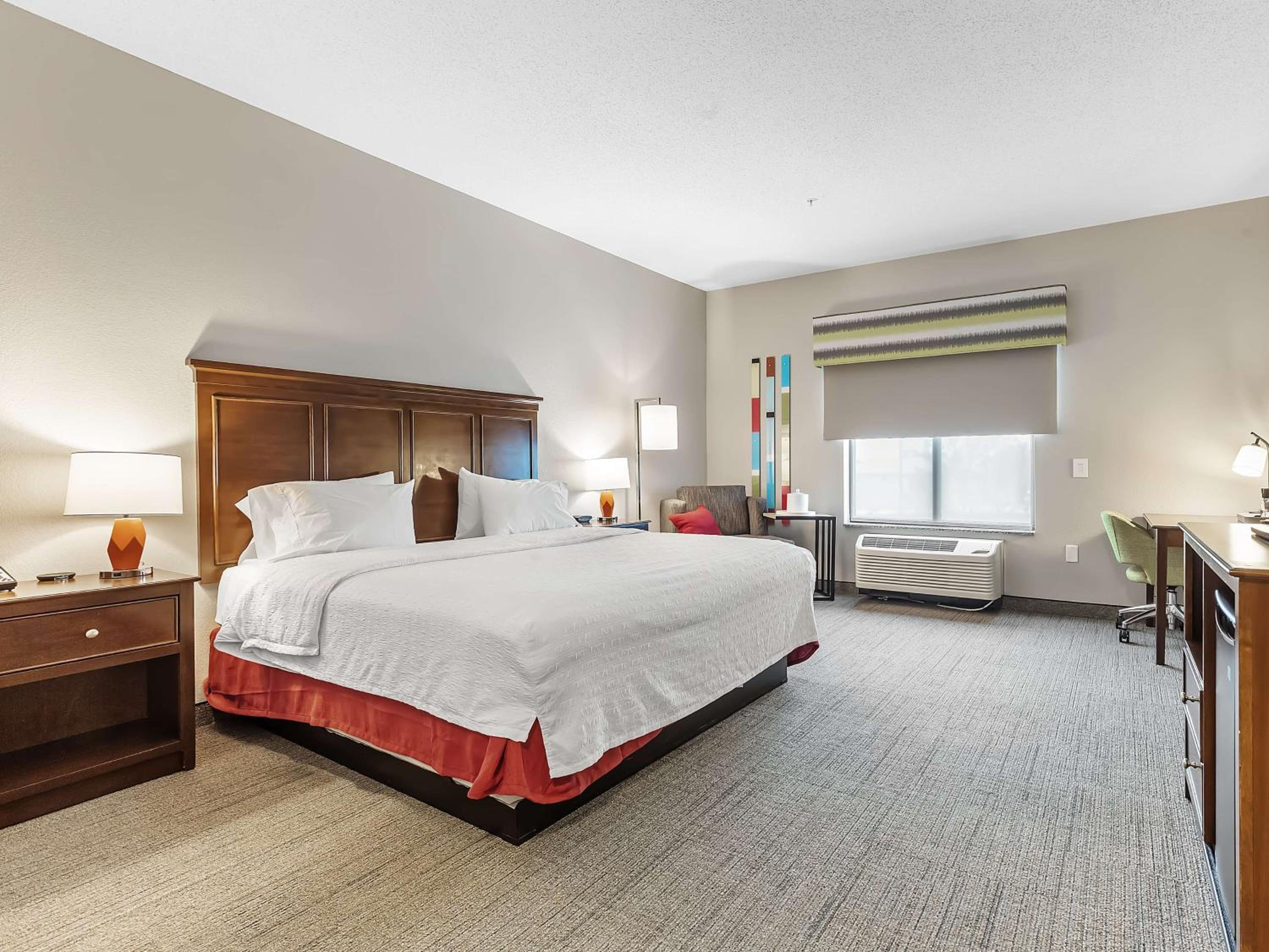 King Room - Hearing Access/Non-Smoking - Photo 4