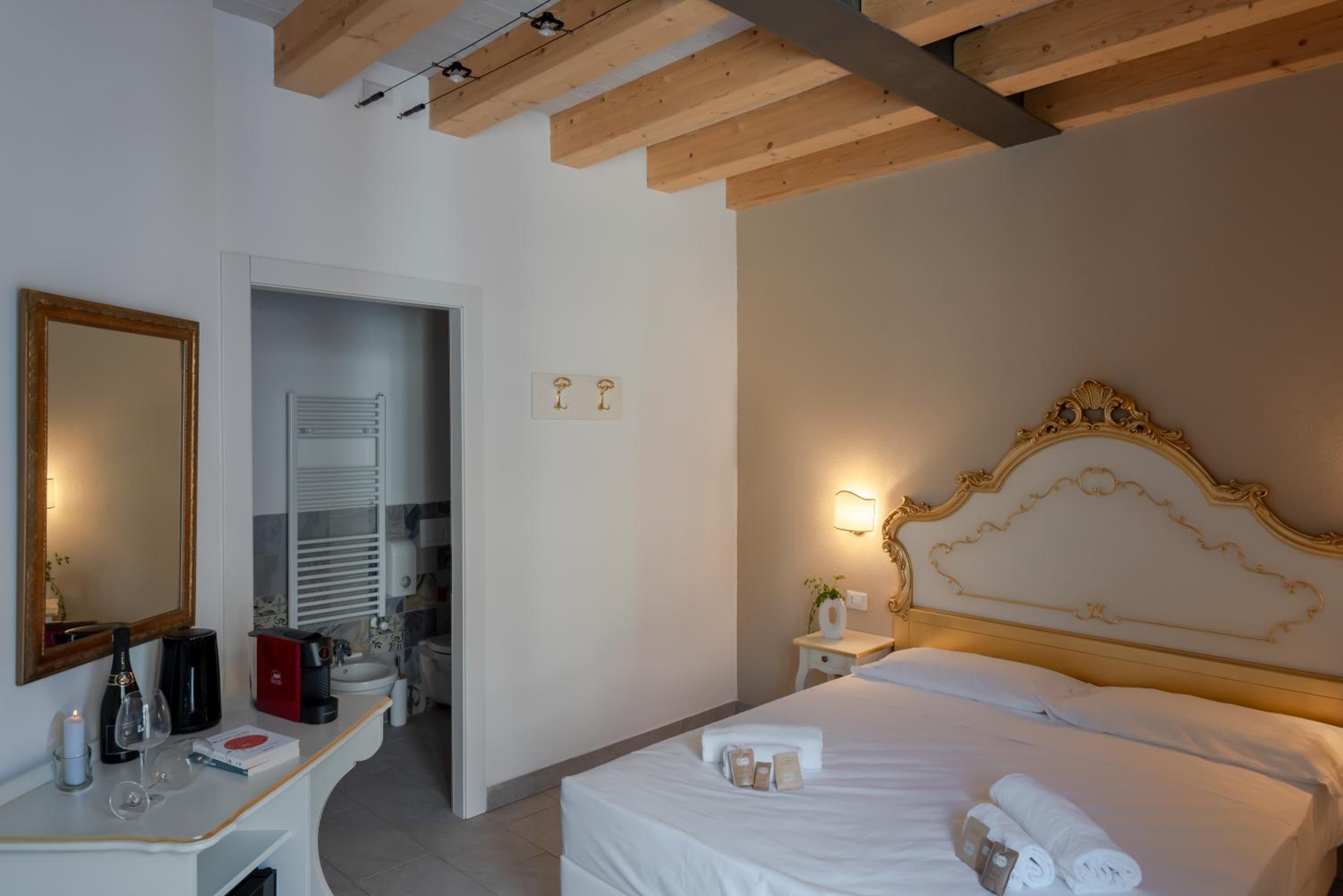 Deluxe Room photo 1