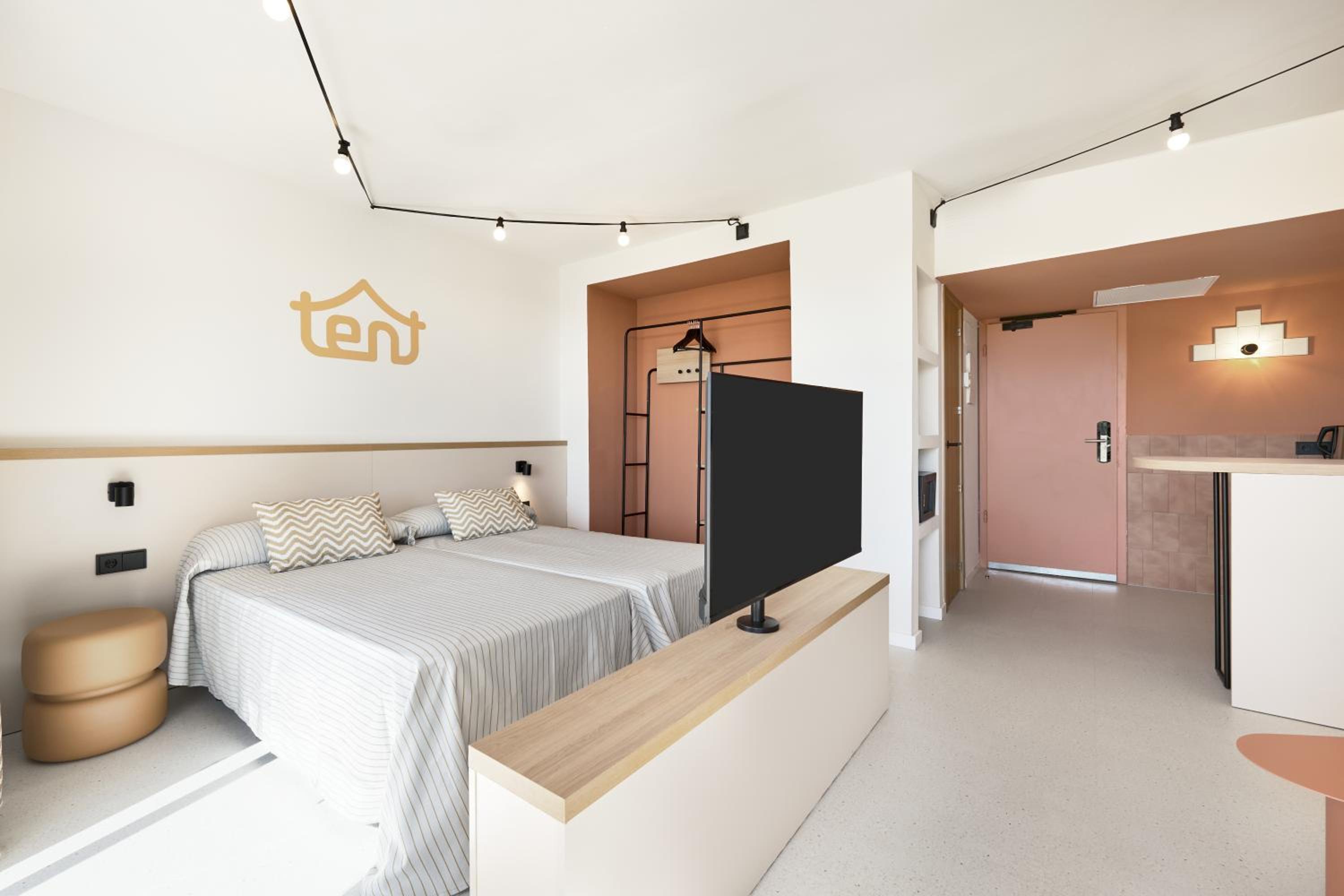 Loft with Mountain View (2 Adults) with Unlimited Brunch
