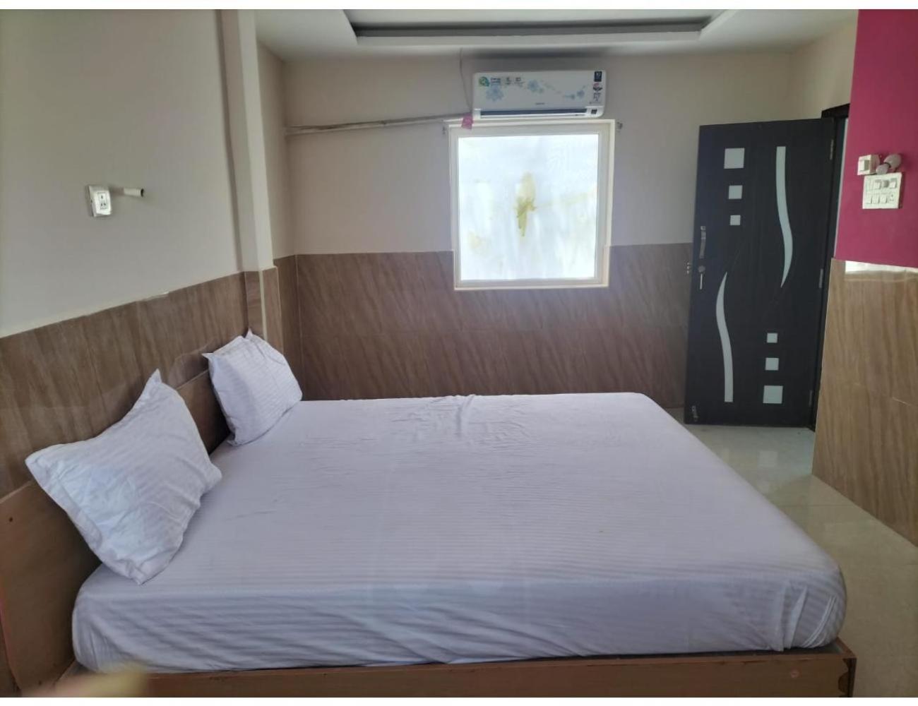 Deluxe Room photo 3