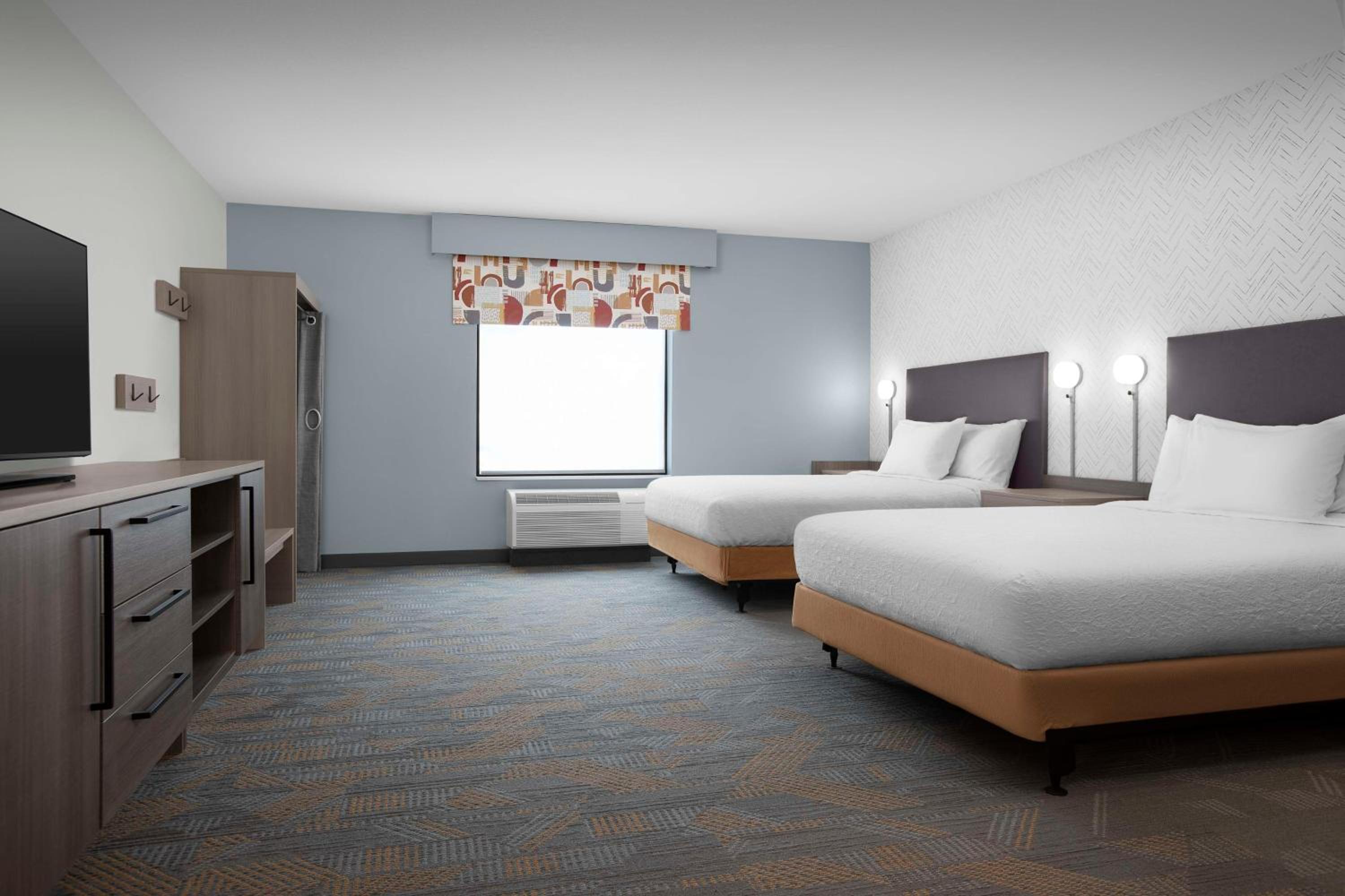 Studio Suite with Two Queen Beds - Hearing Access photo 2