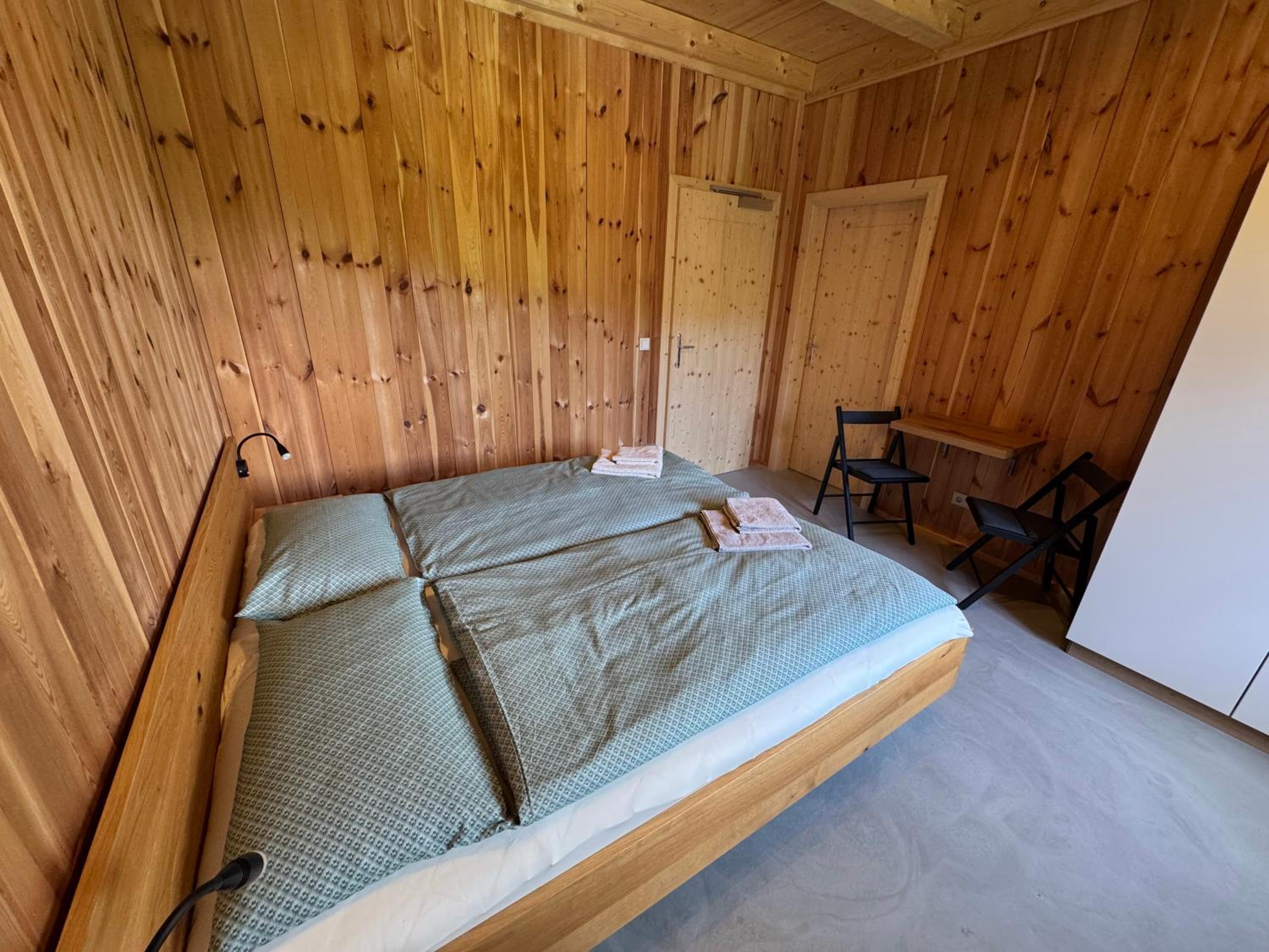 Double Room with Private Bathroom photo 3