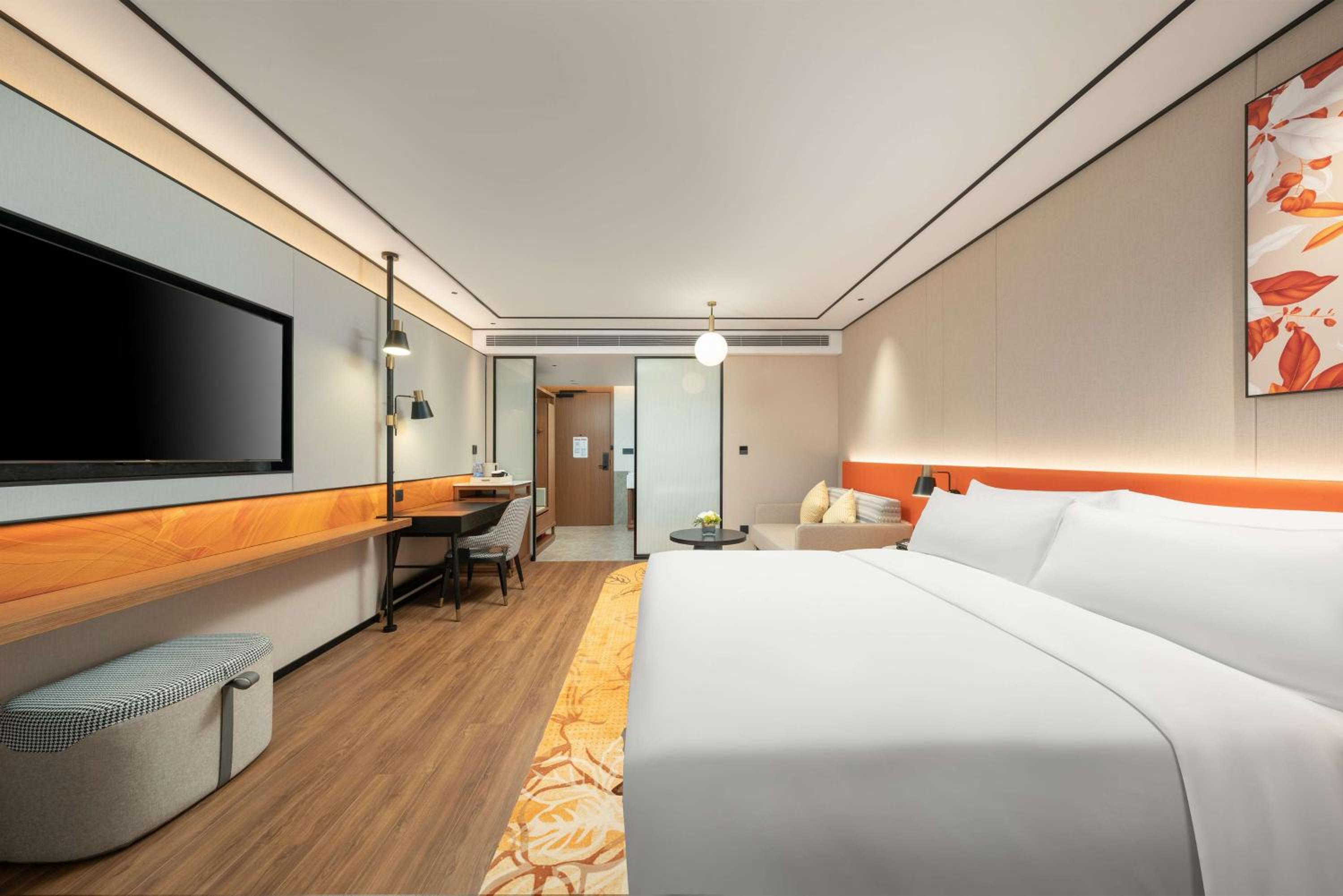 Deluxe King Room photo 3