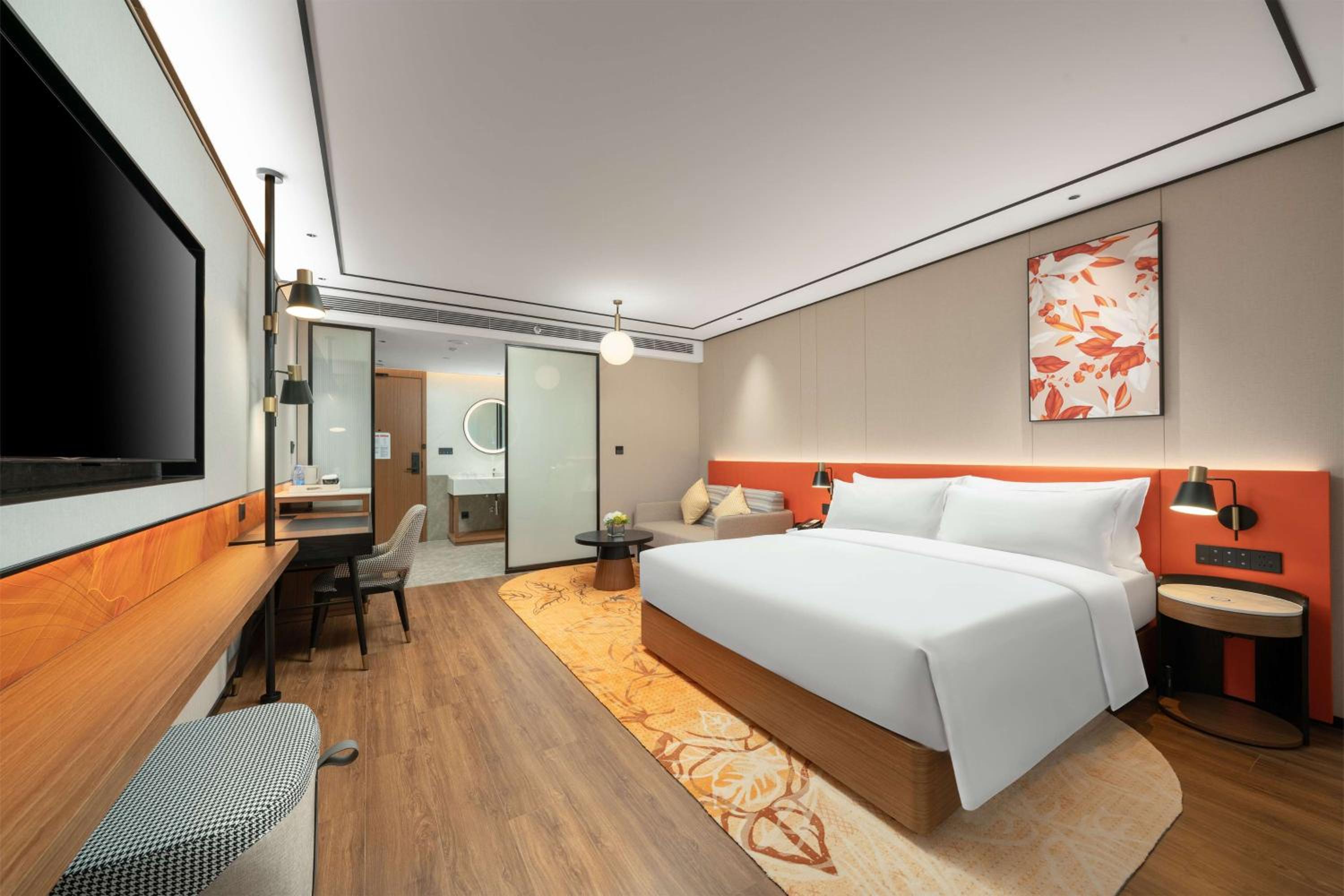 Deluxe King Room photo 2