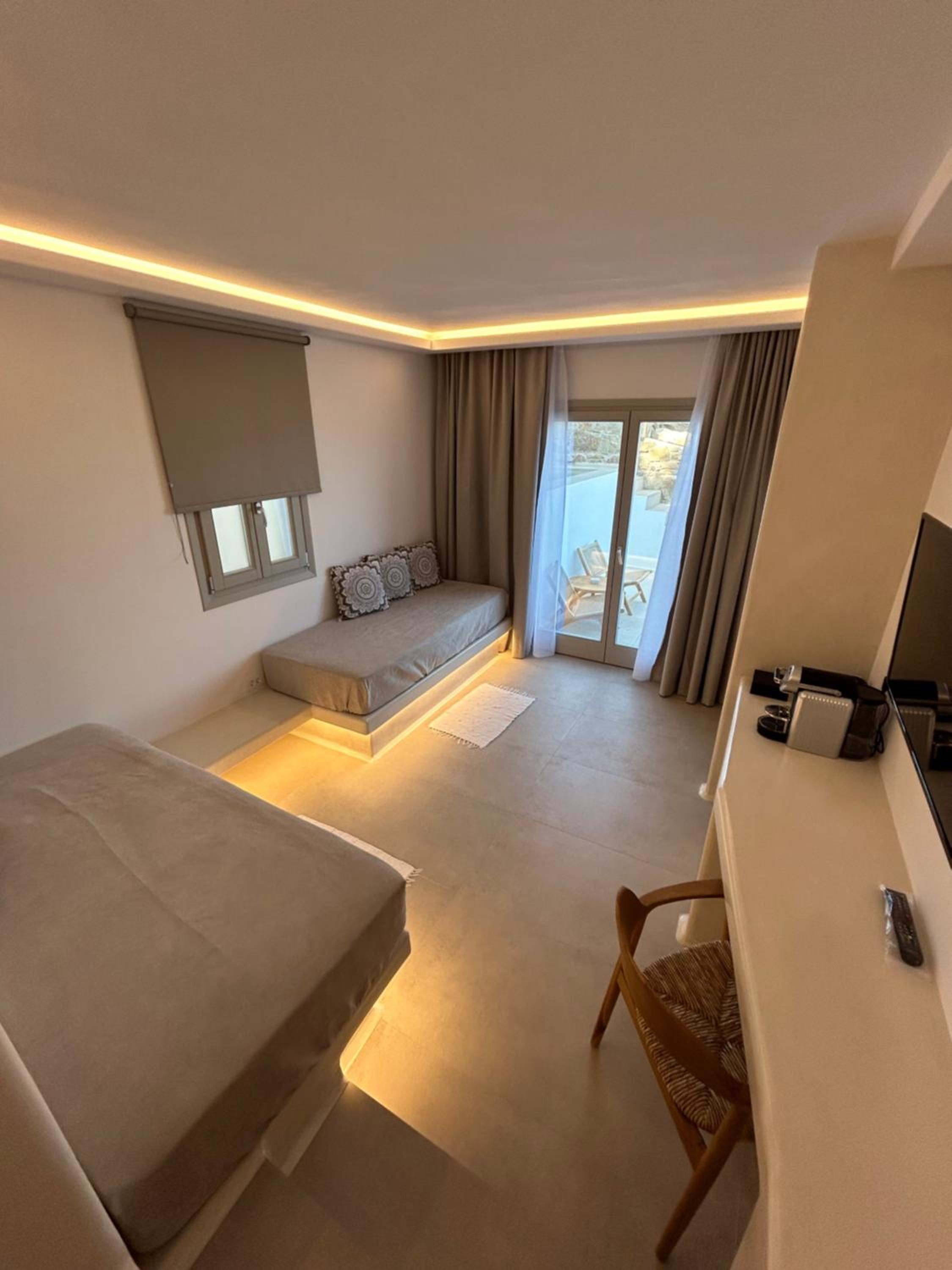 Family Junior Suite - Photo 6