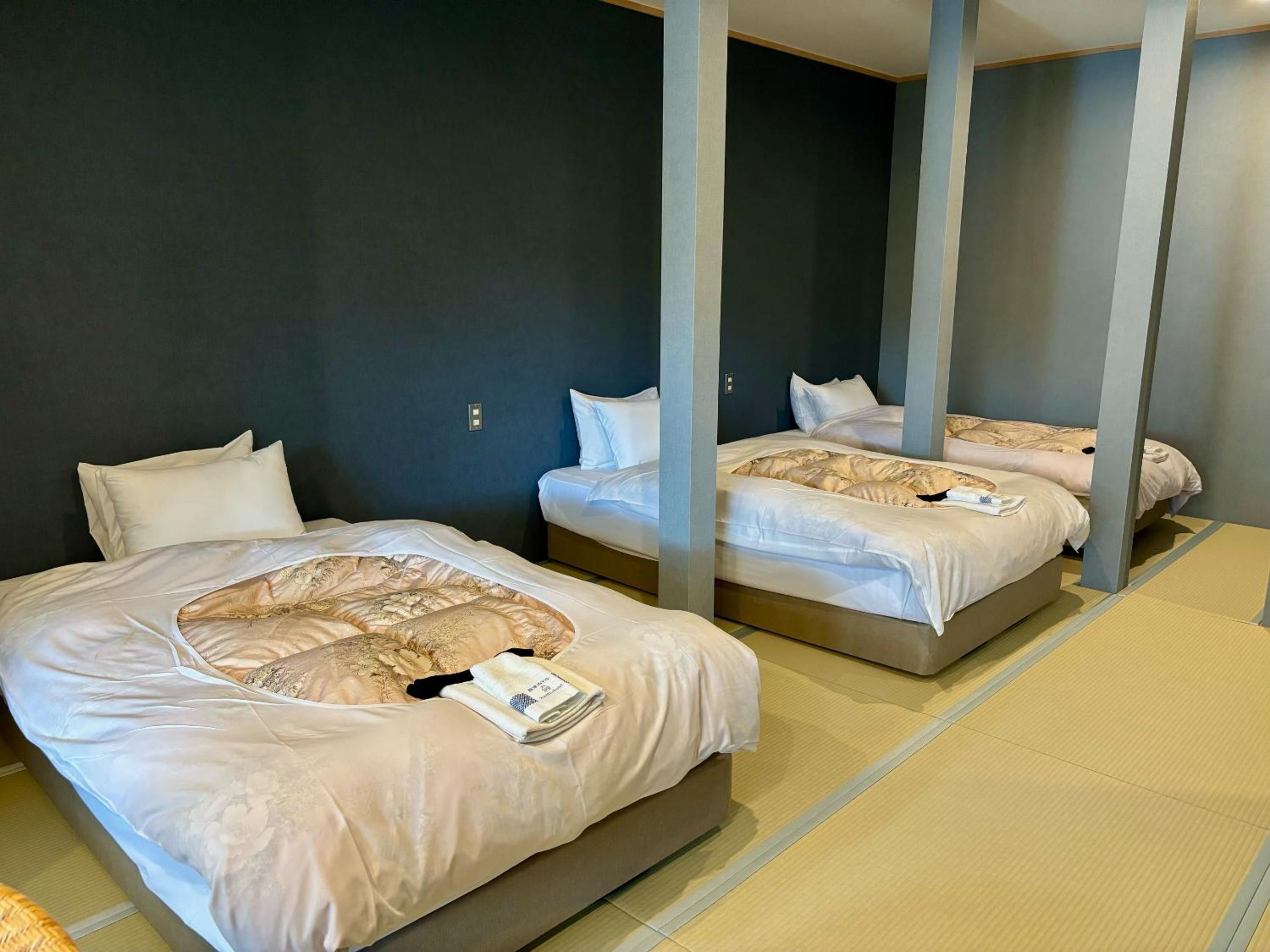 Hoshitukiyo Triple Room with Hot Spring Bath - Photo 8