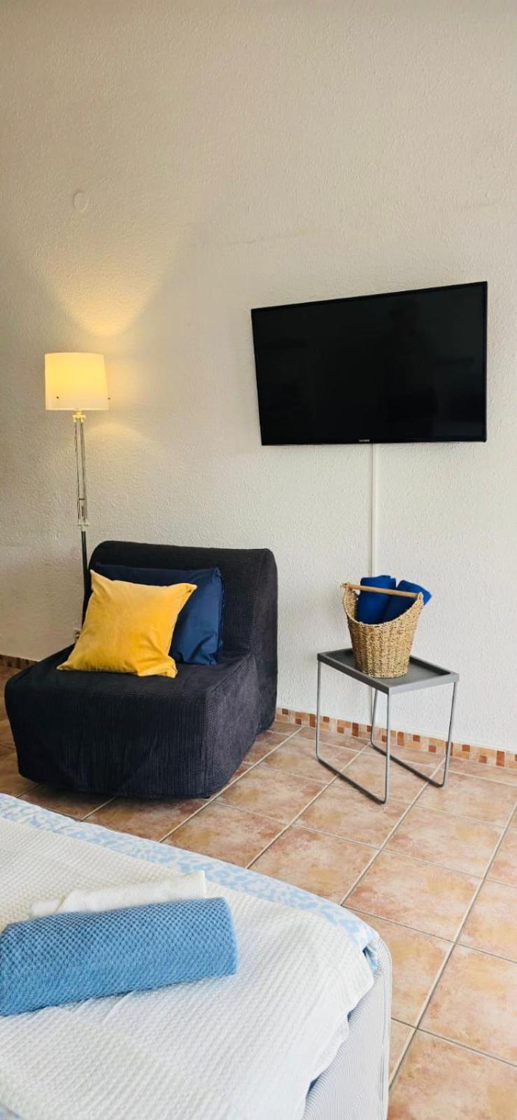 Estudio con terraza