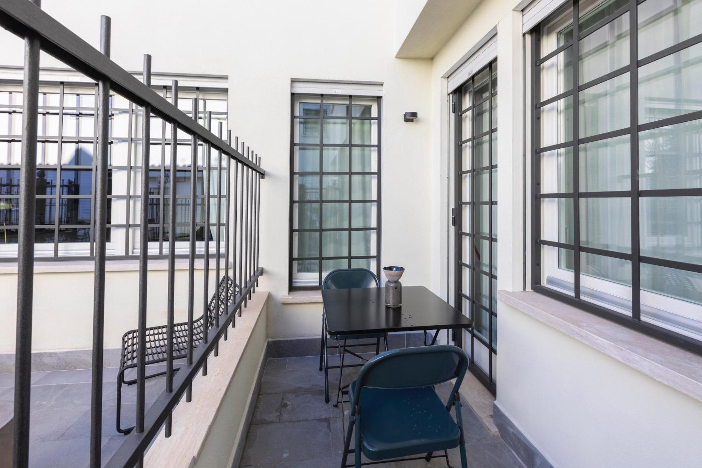Two-Bedroom Apartment With Terrace photo 3
