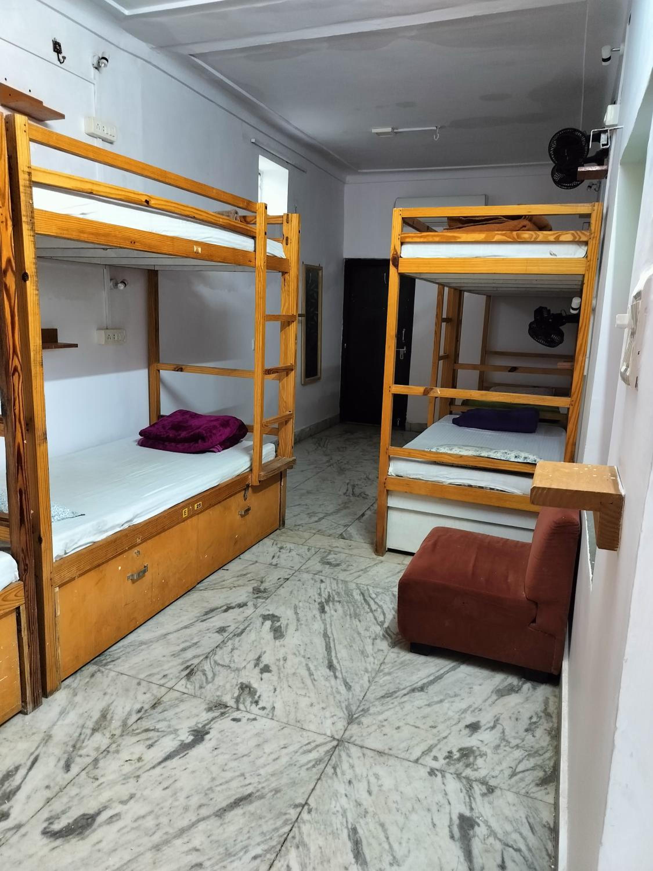 Bed In 8-Bed Mixed Dormitory Room photo 2