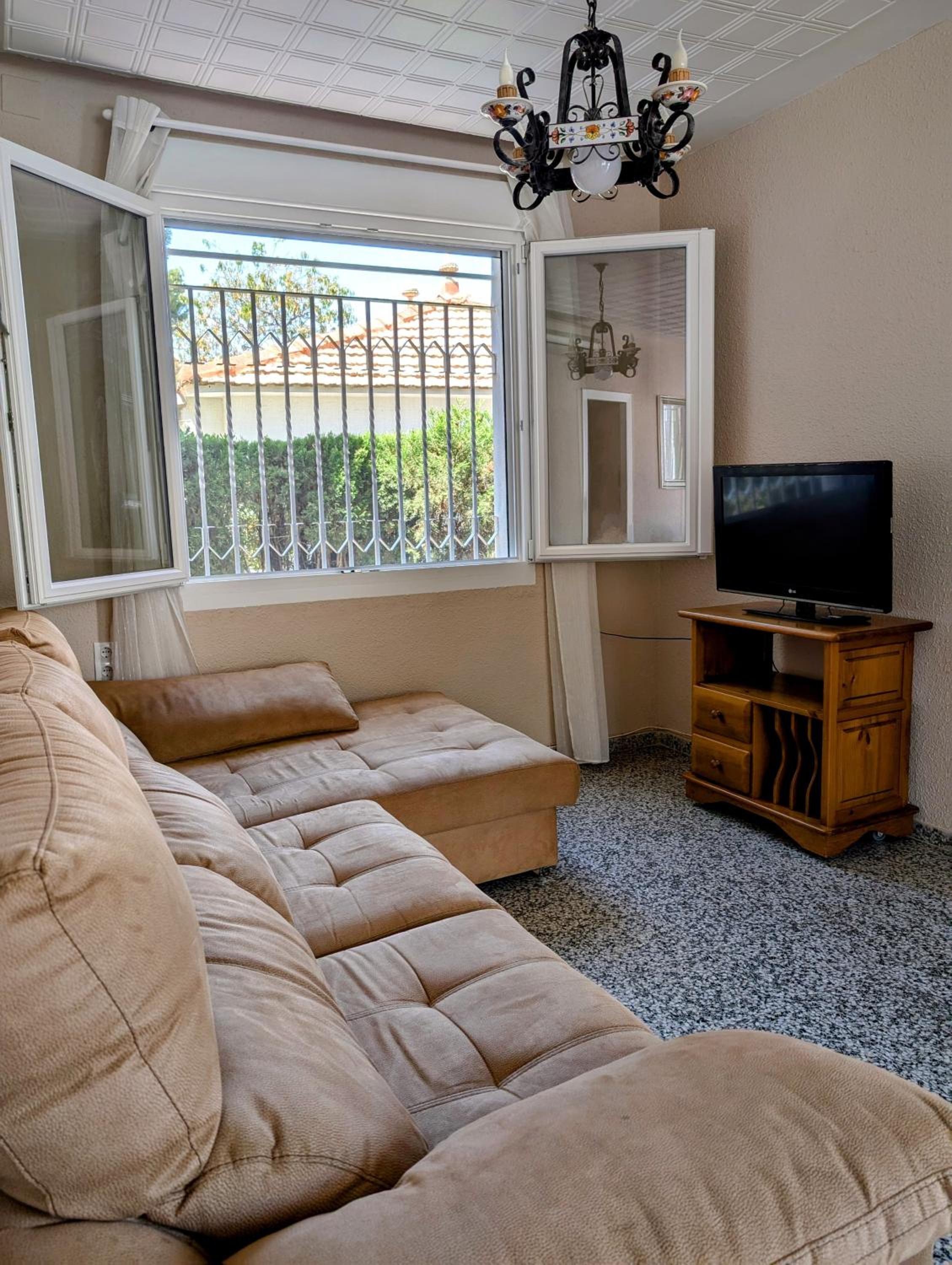 Casa de cuatro habitaciones