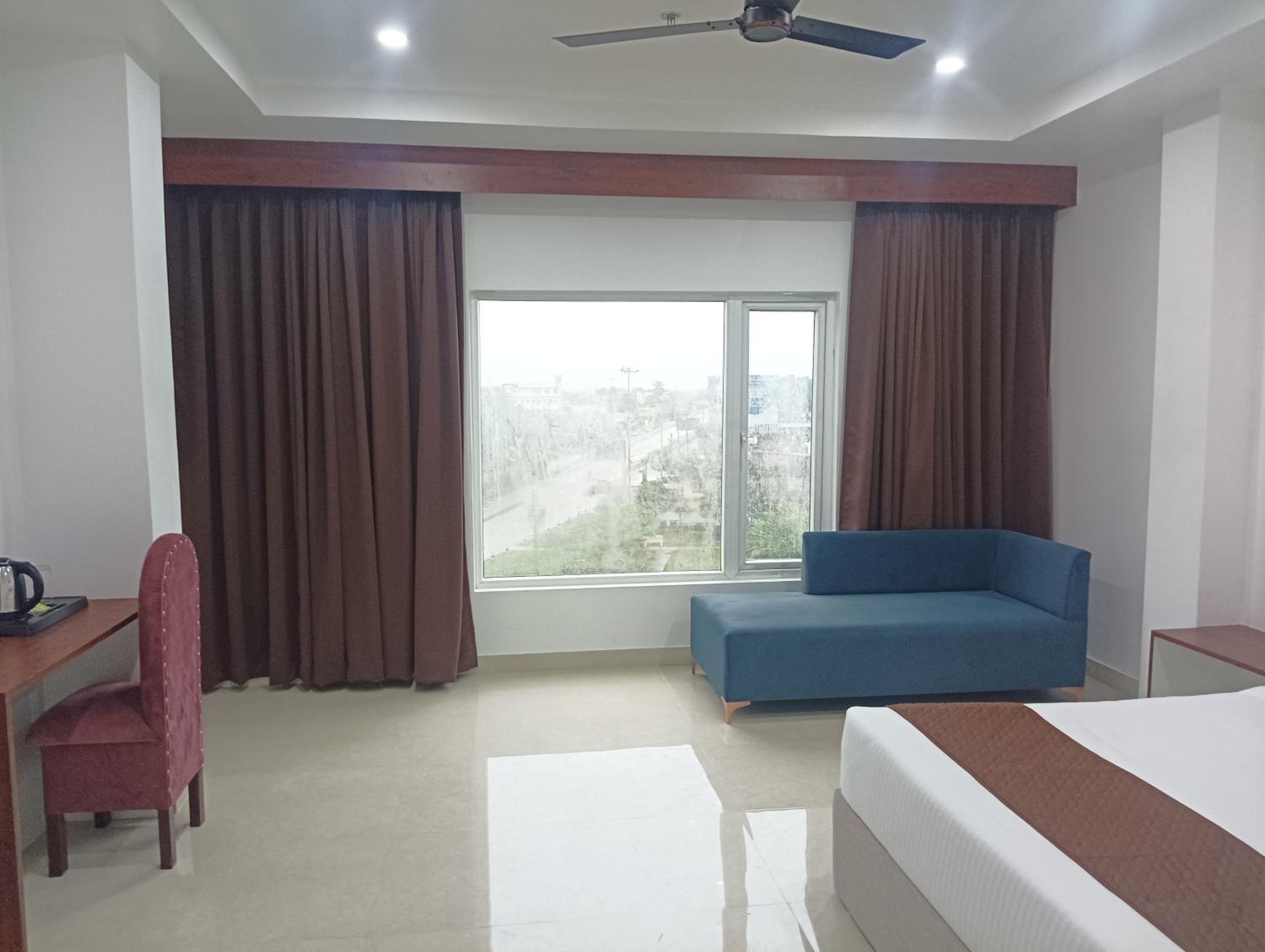 Superior Single Room