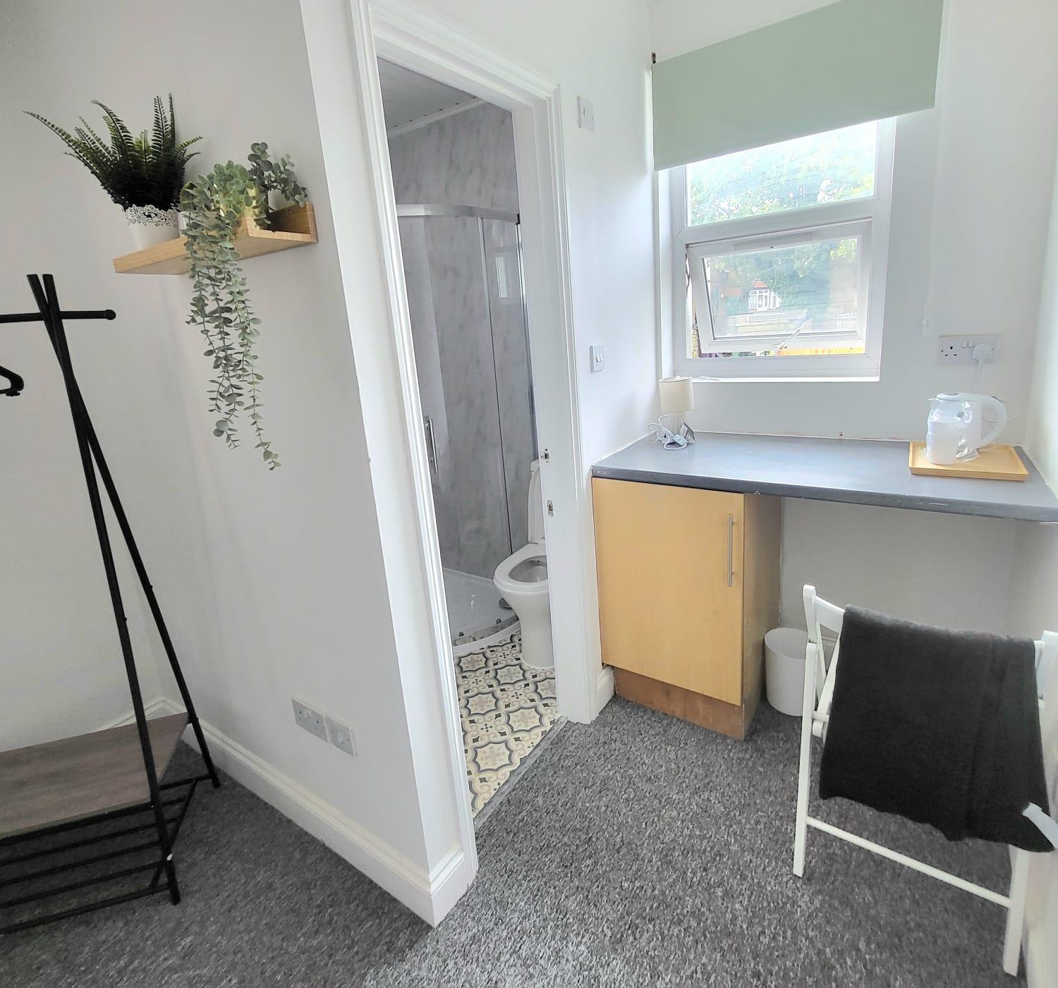 Double Room with Private Bathroom photo 2