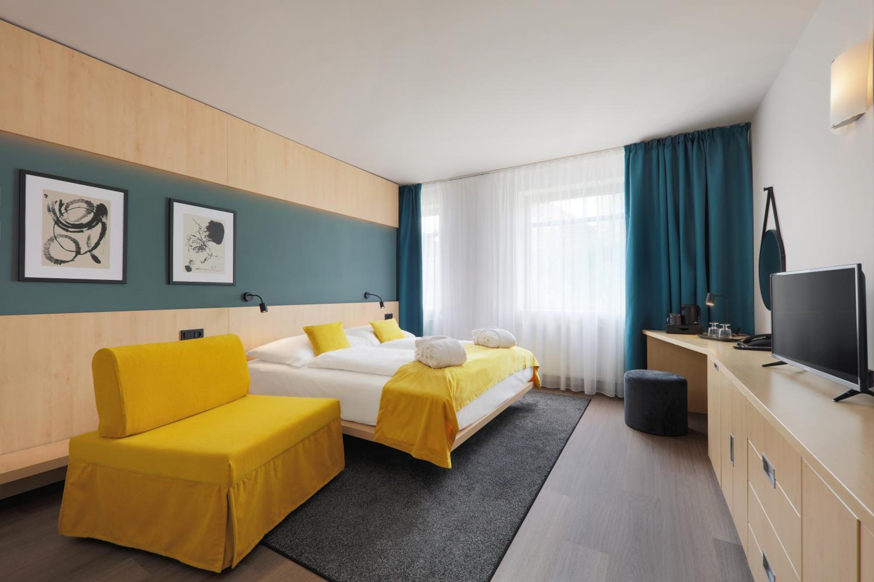 Superior Double Room - Photo 2