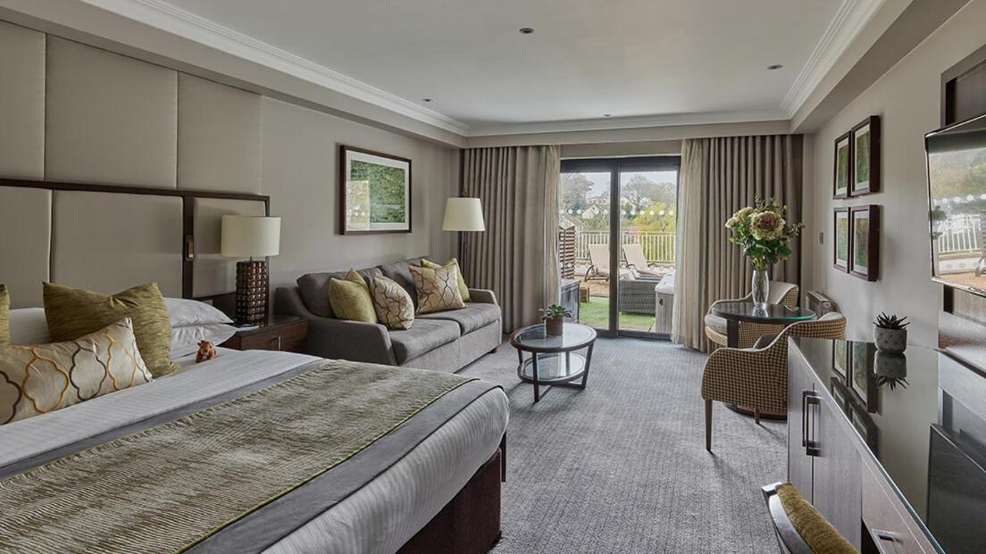 Junior Suite with Garden View