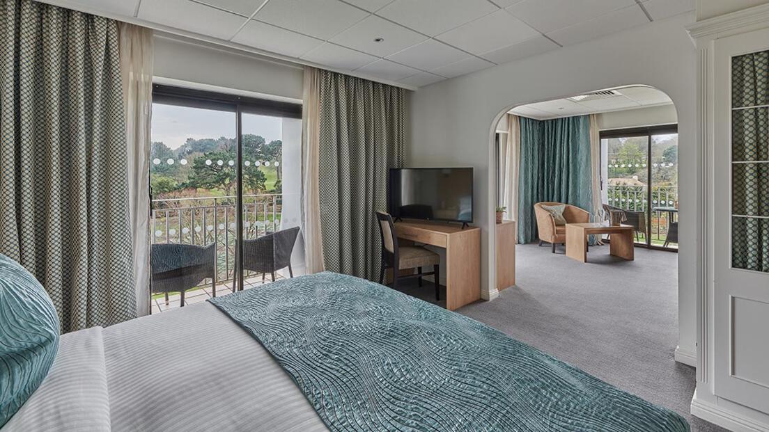 Suite with Garden View